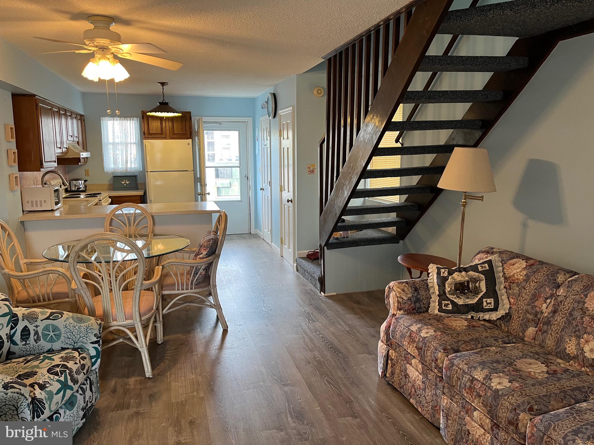 CAINE HARBOR MILE - Residential