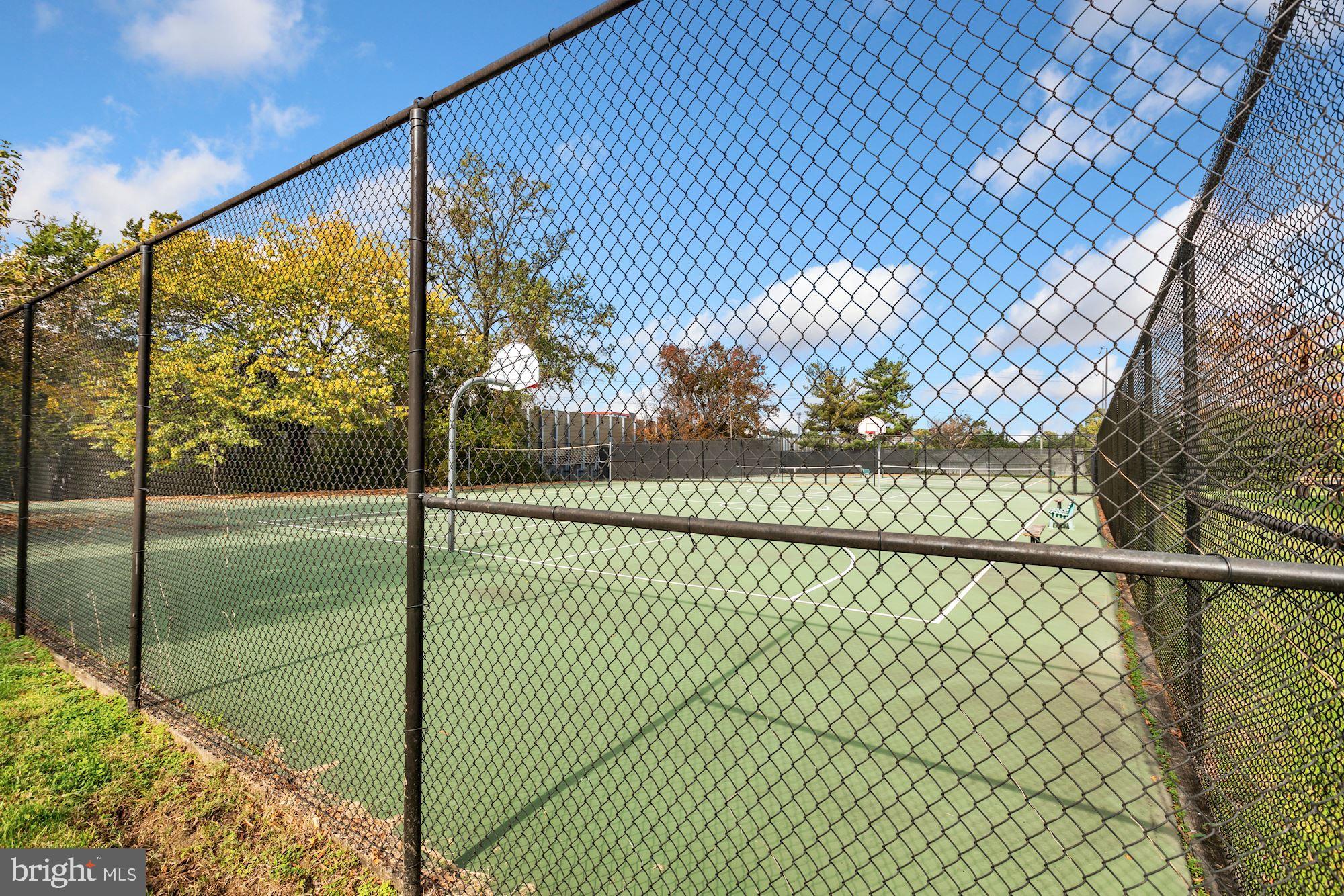 PARC EAST - Residential