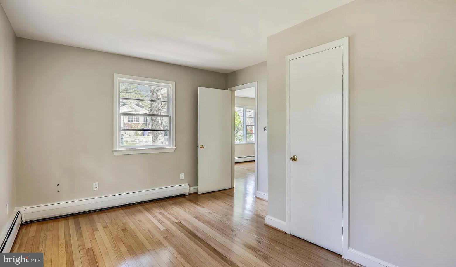 COLLEGE PARK - Residential Lease