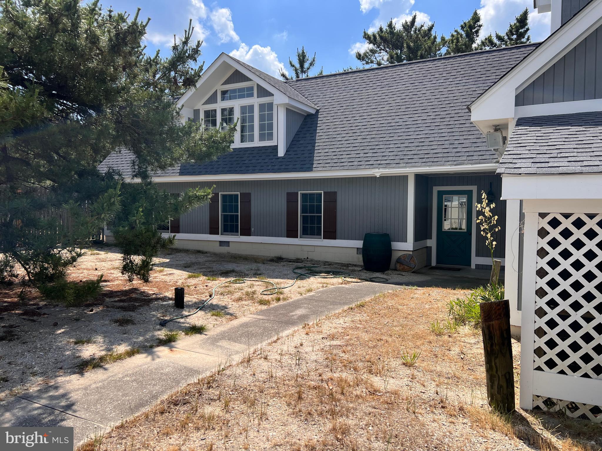 351 BAY AVENUE