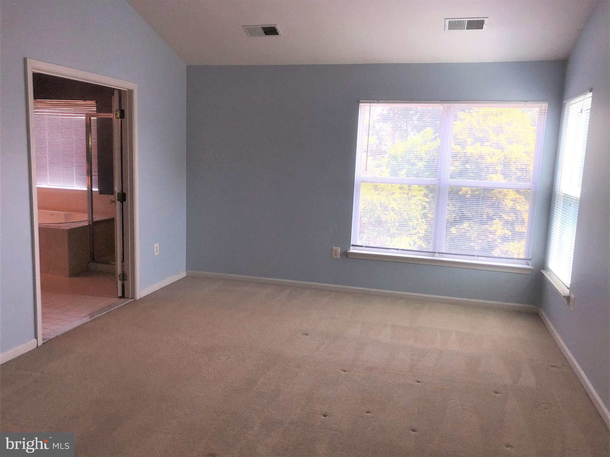 RICHLAND FOREST - Residential Lease