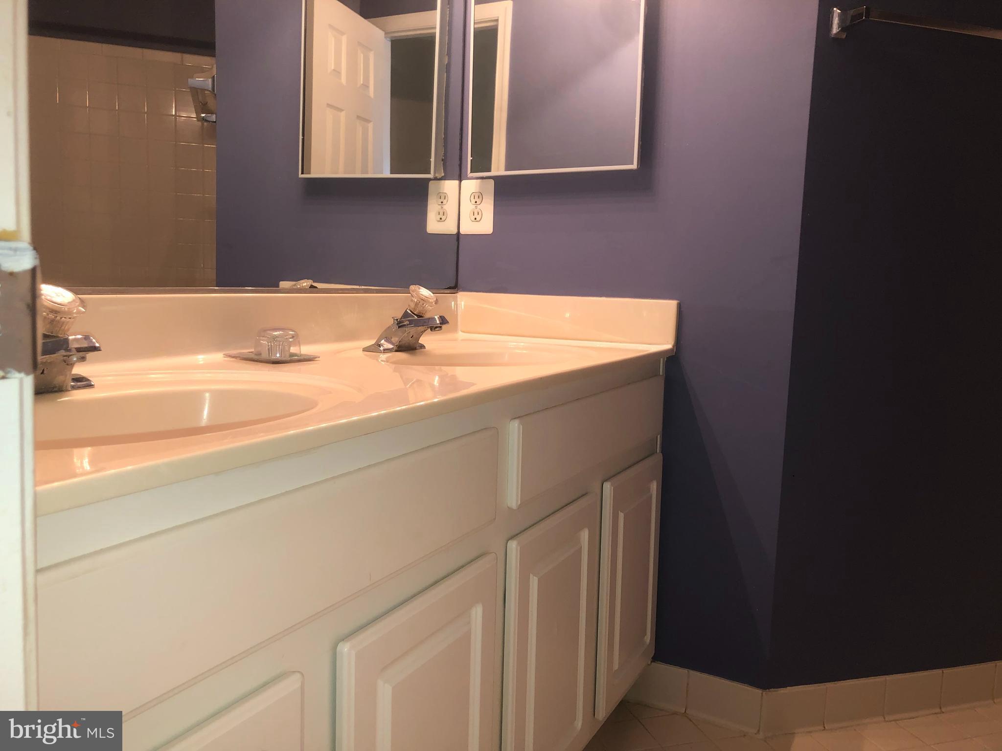 RICHLAND FOREST - Residential Lease