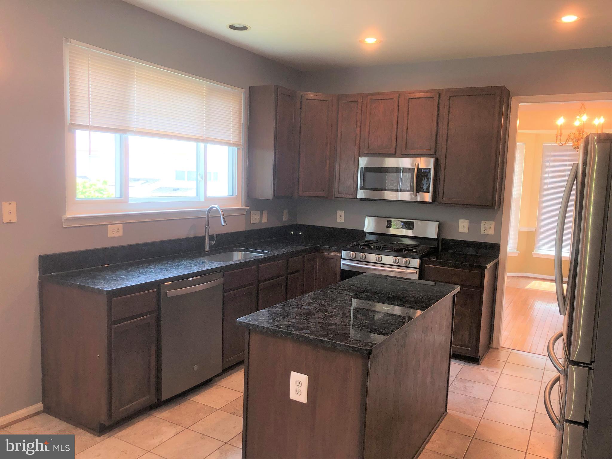 RICHLAND FOREST - Residential Lease