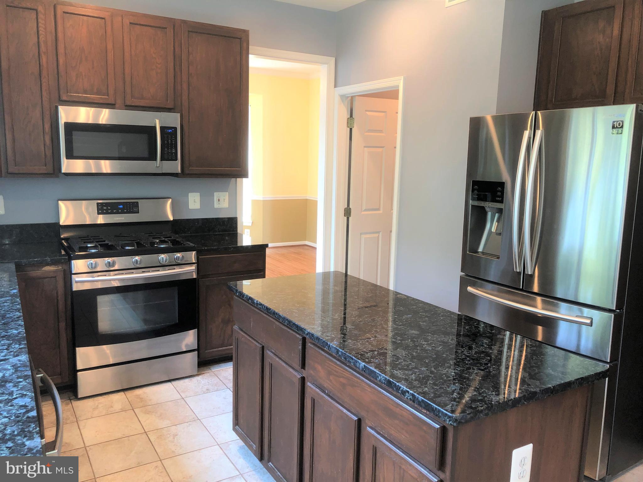 RICHLAND FOREST - Residential Lease