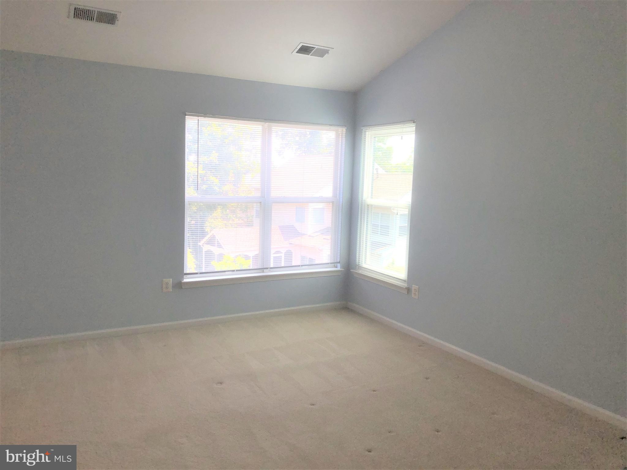 RICHLAND FOREST - Residential Lease