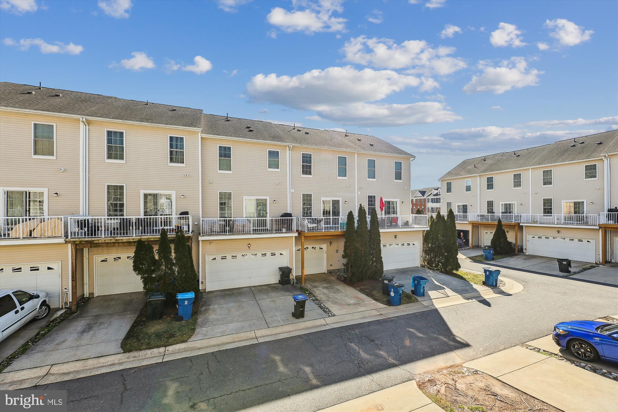 AMBERLEA AT SOUTH RIDING - Residential