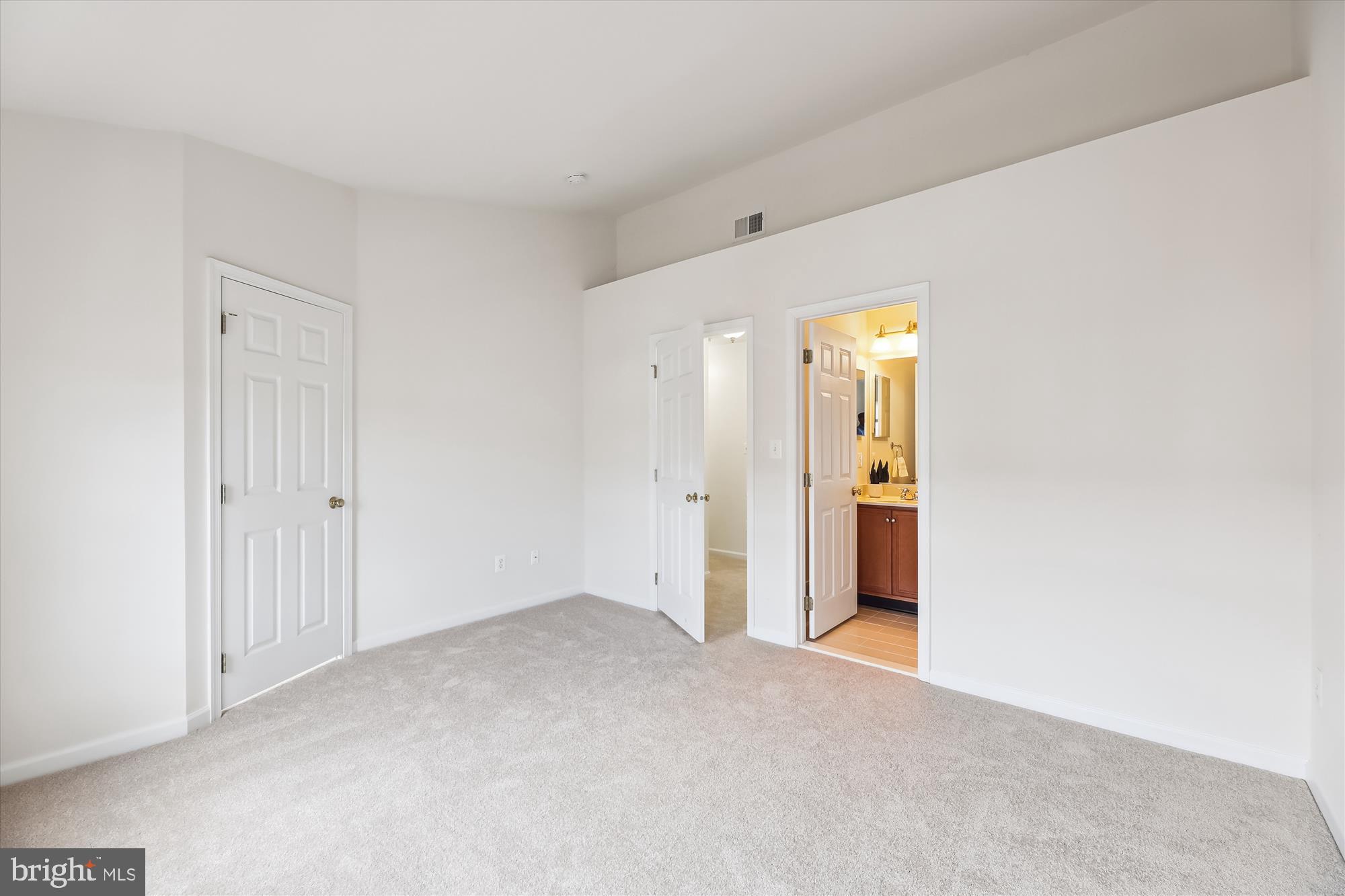 AMBERLEA AT SOUTH RIDING - Residential