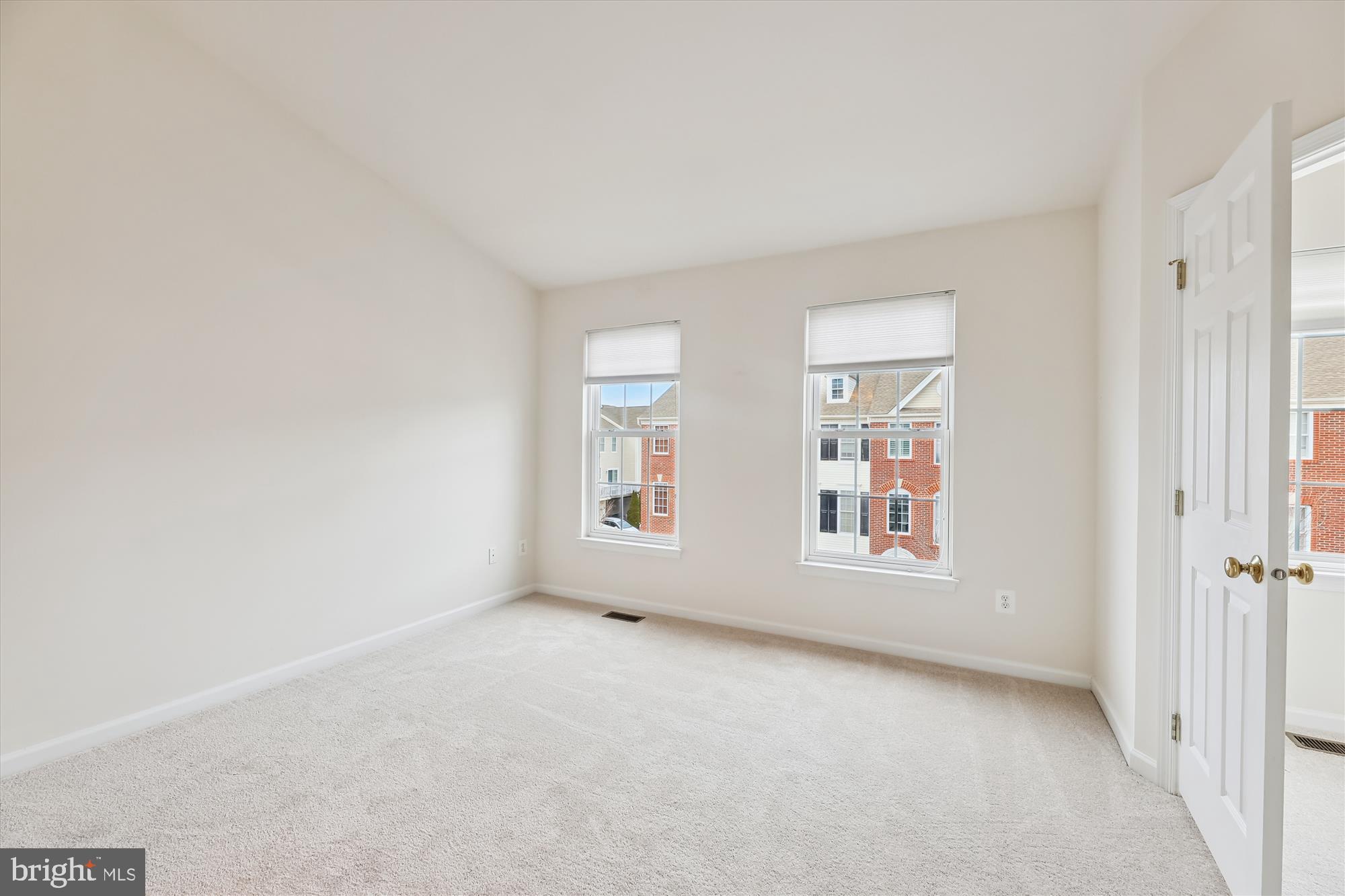 AMBERLEA AT SOUTH RIDING - Residential