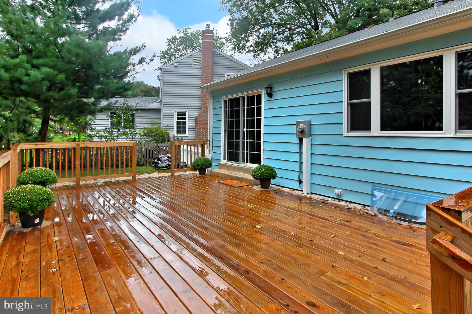 STONEYBROOKE - Residential