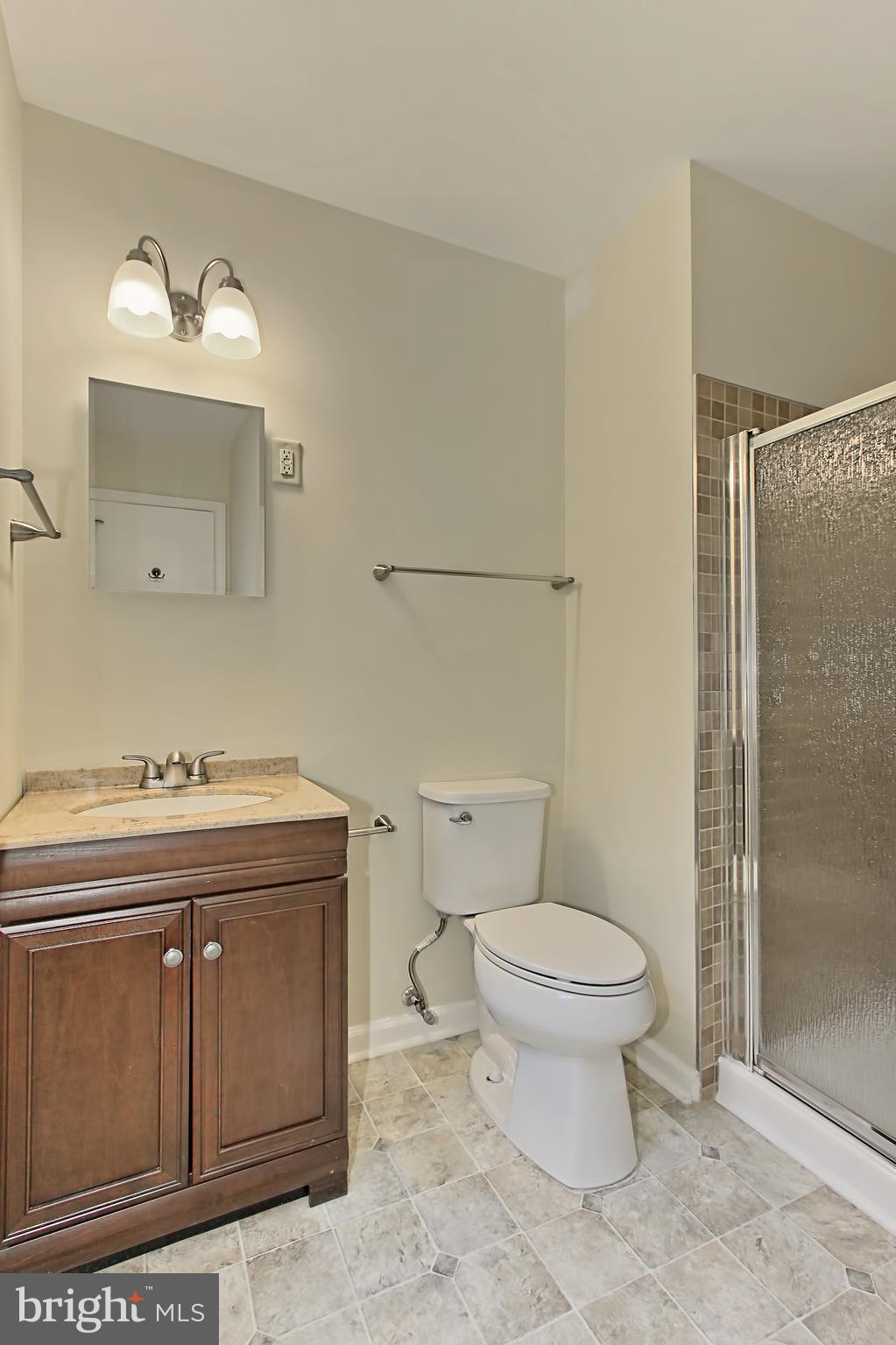 STONEYBROOKE - Residential