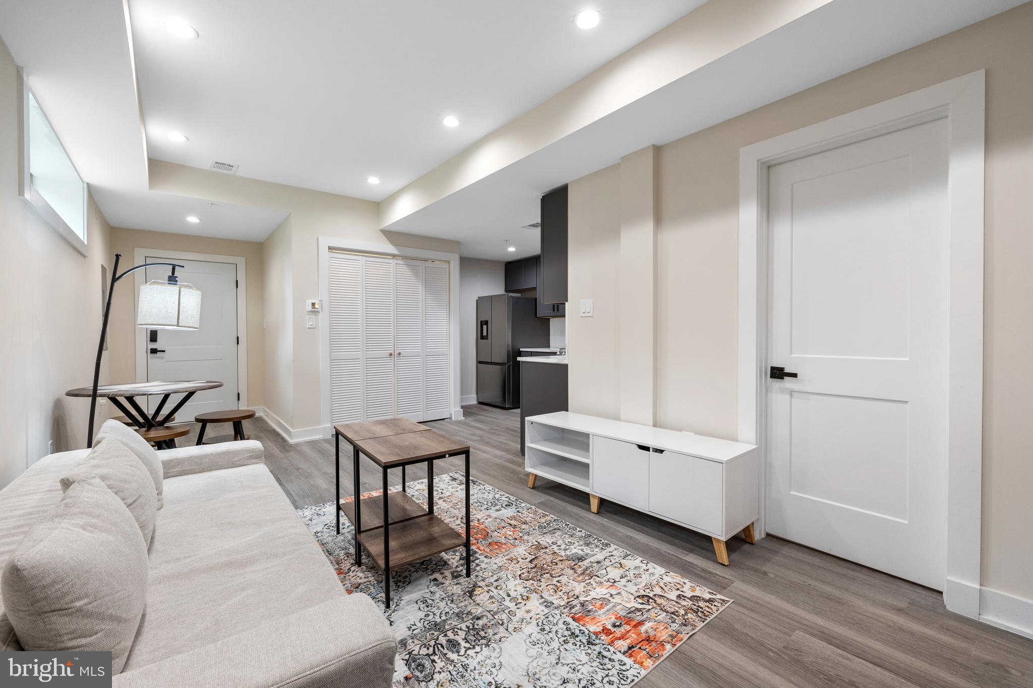 3517 14TH STREET NW B02