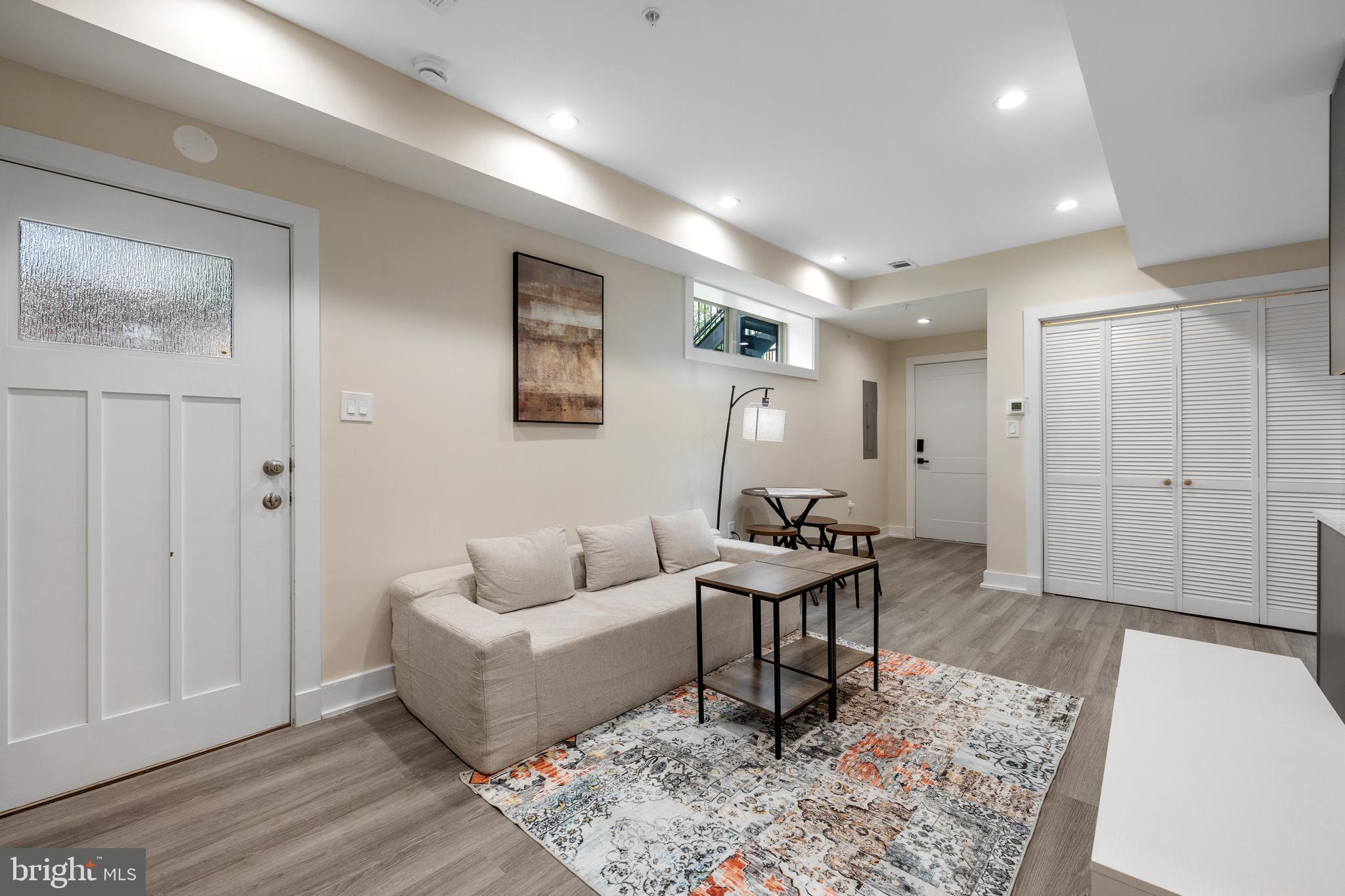 3517 14TH STREET NW B02