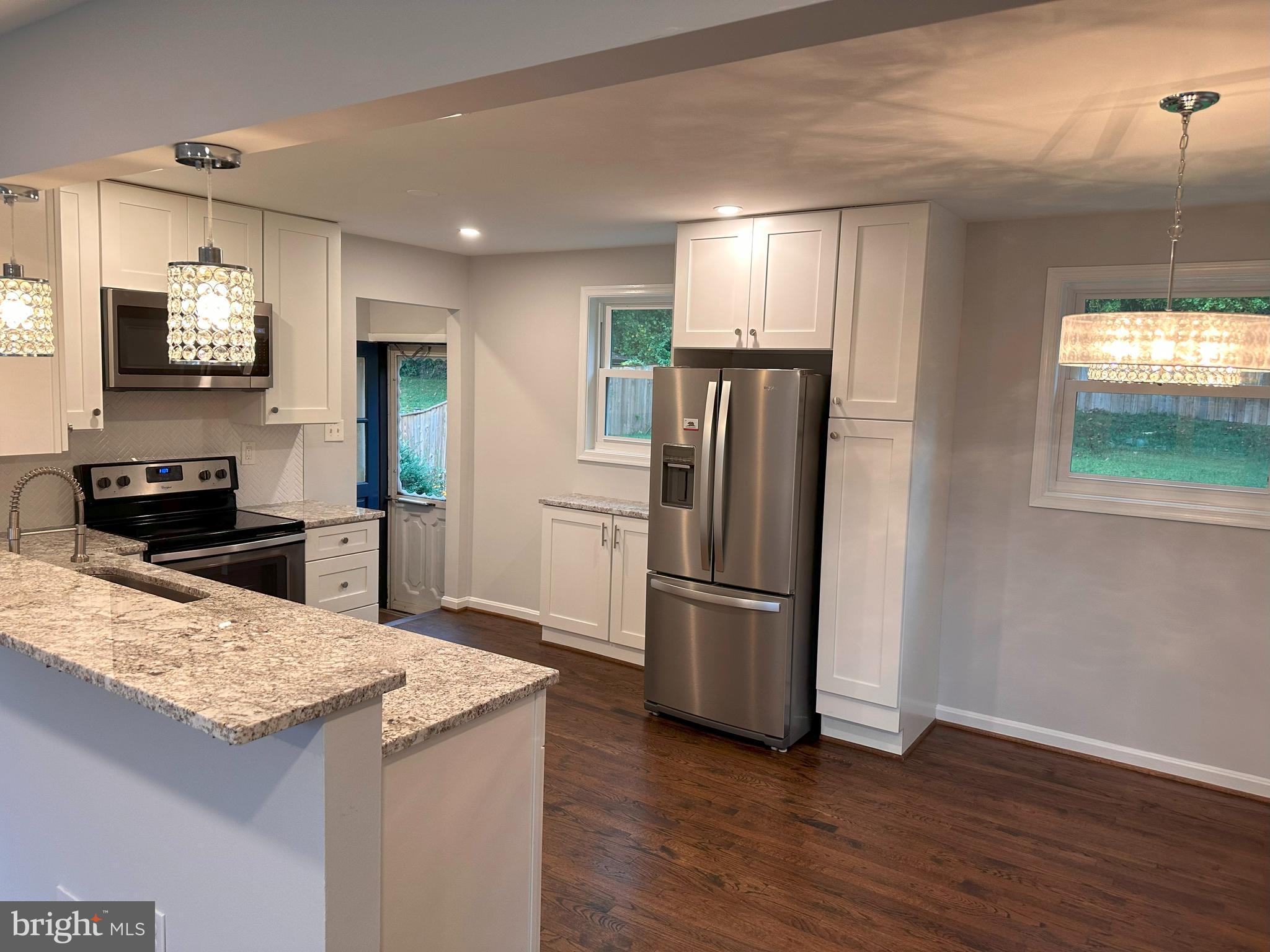 11908 ROCKING HORSE ROAD