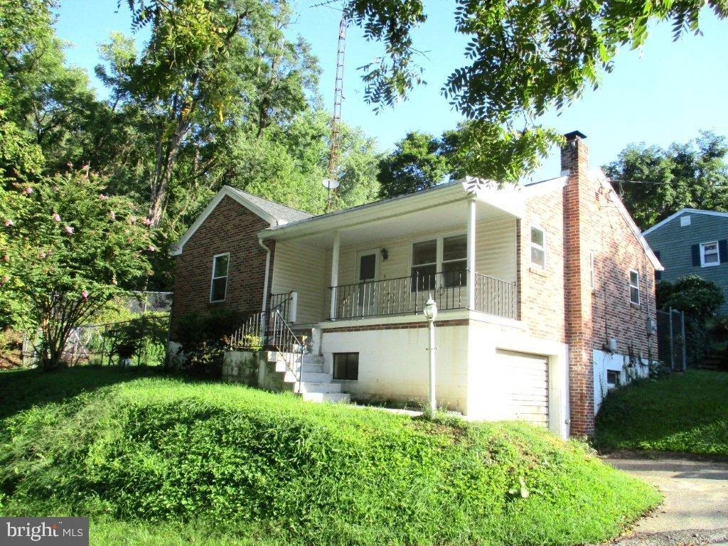 5 Alyce Circle, York, PA 17402