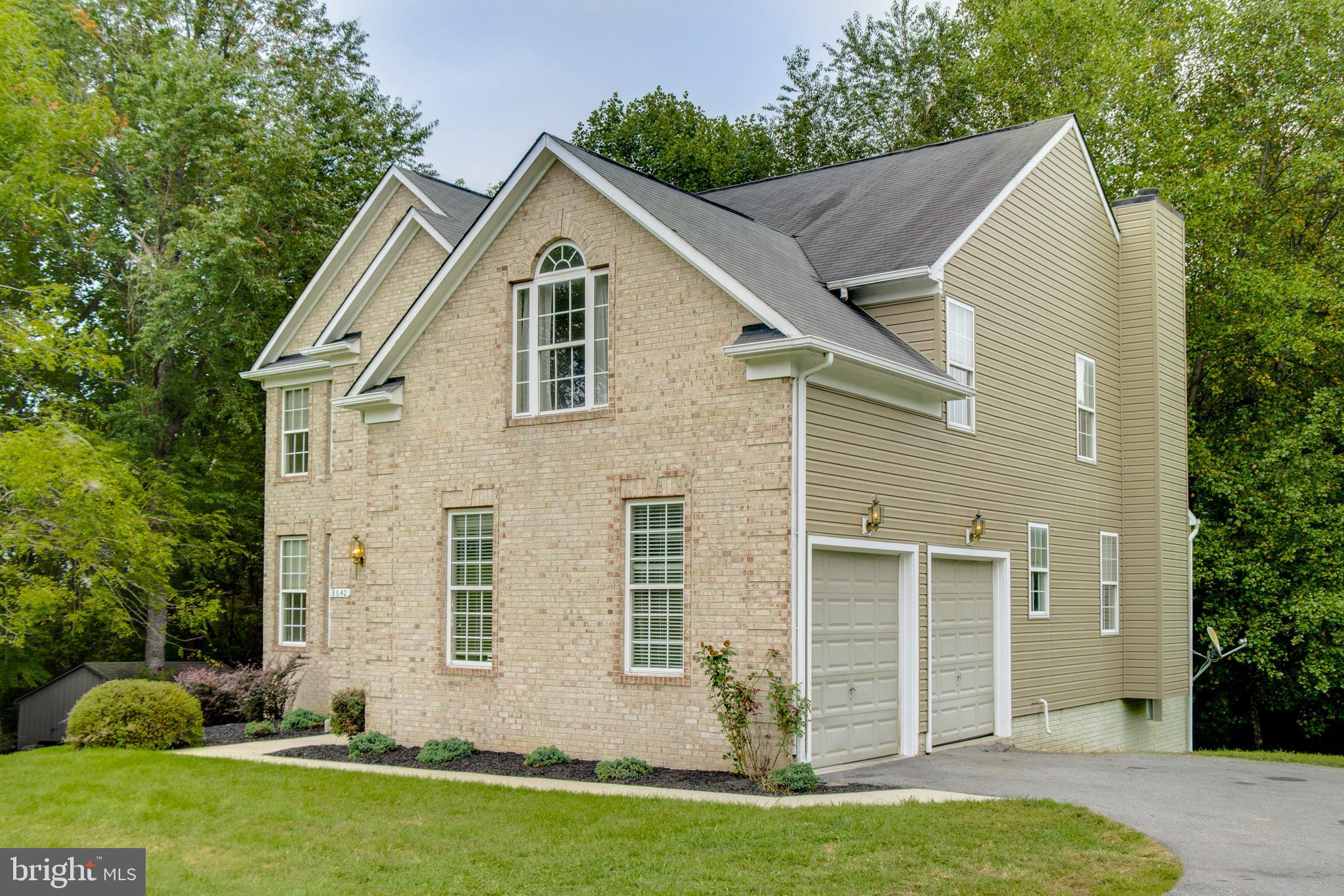 WILLOW CREEK - Residential