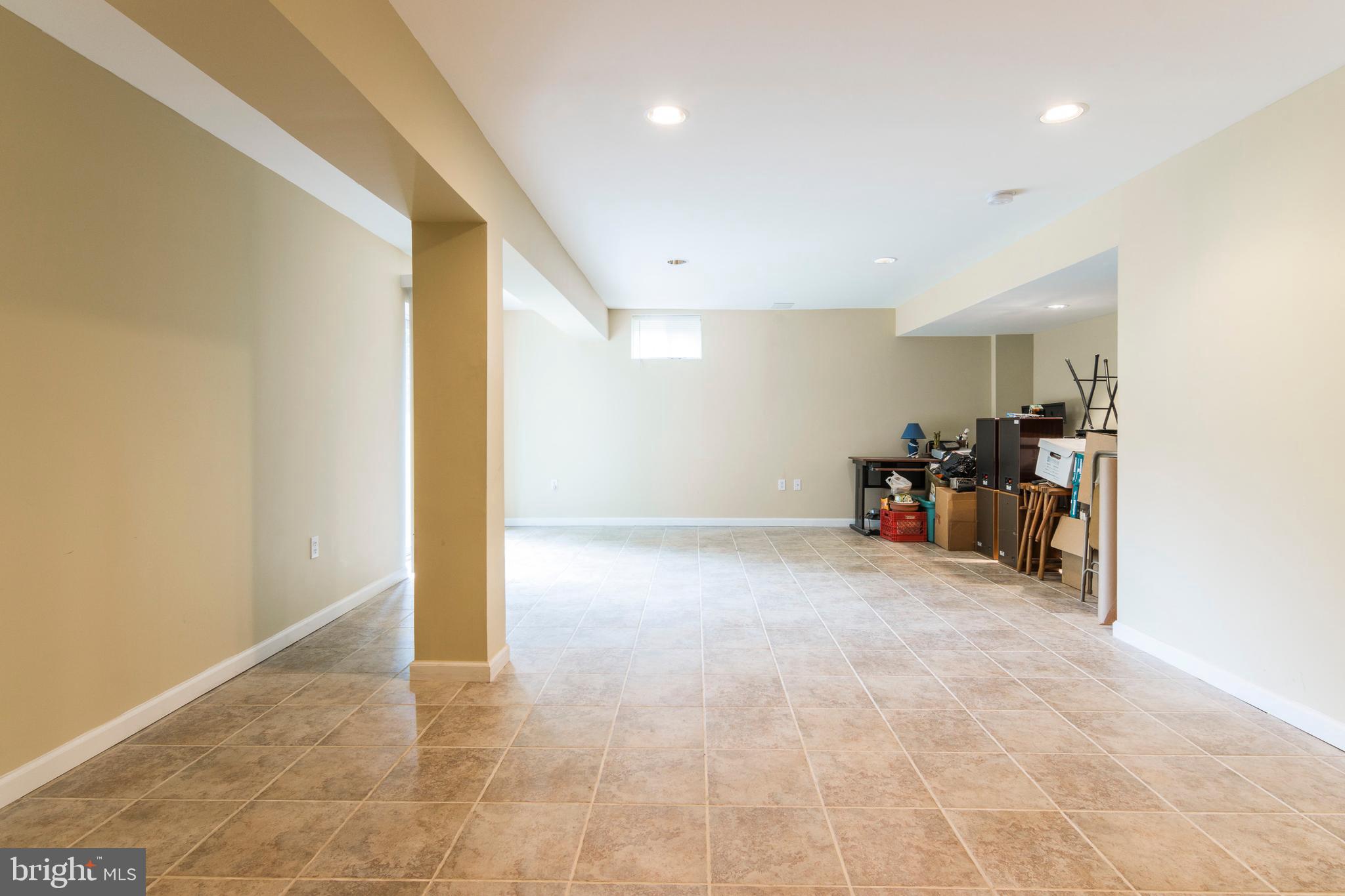 WILLOW CREEK - Residential