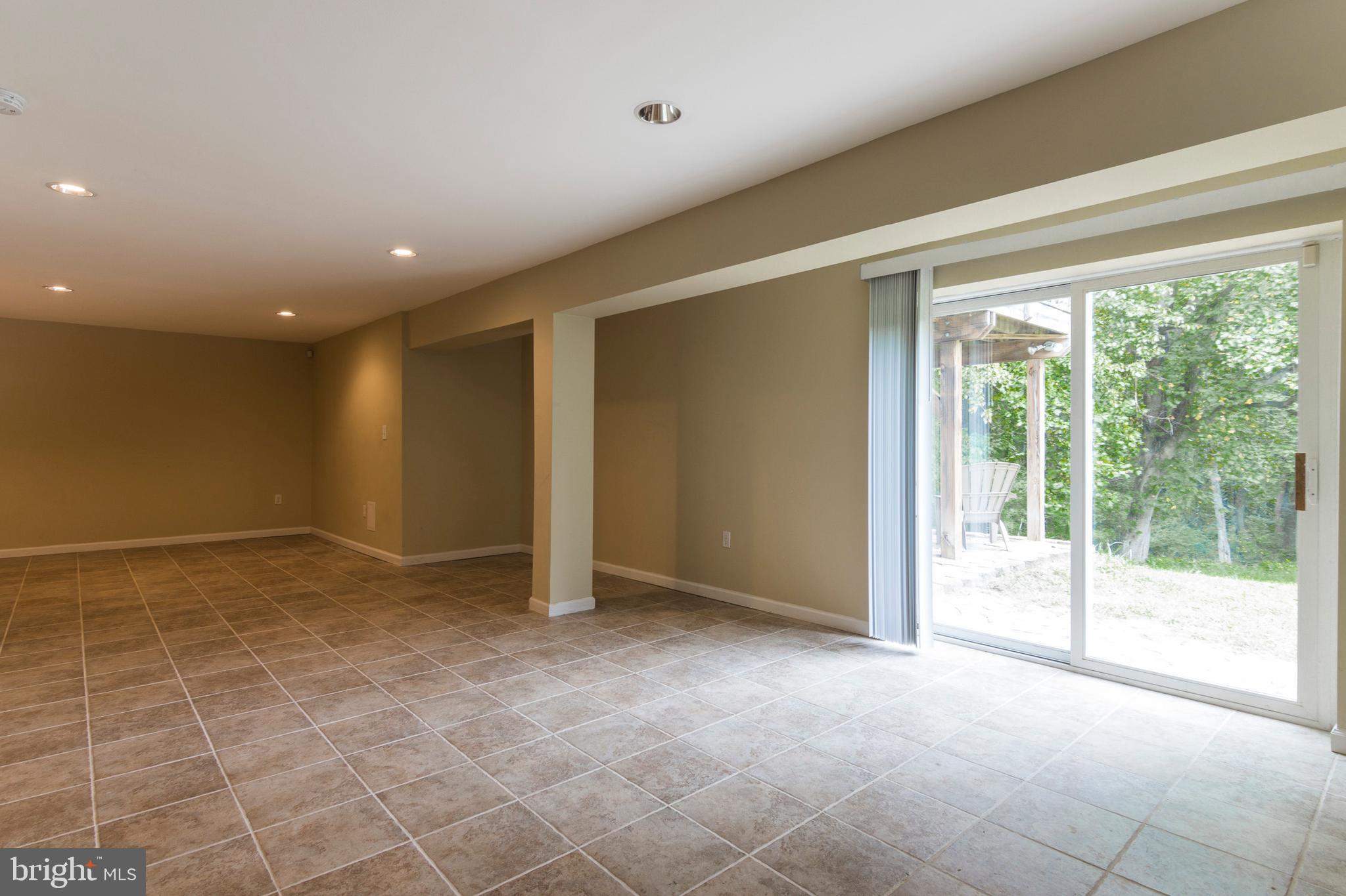 WILLOW CREEK - Residential