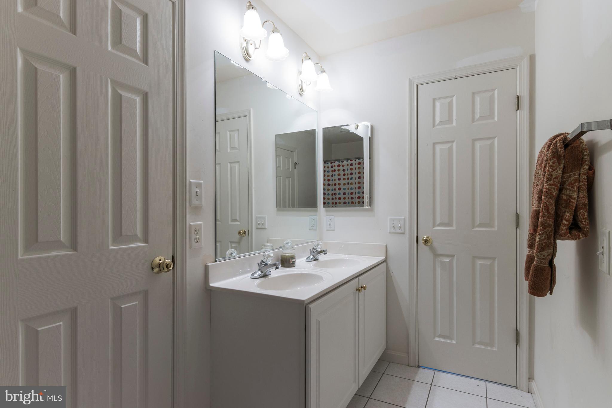 WILLOW CREEK - Residential