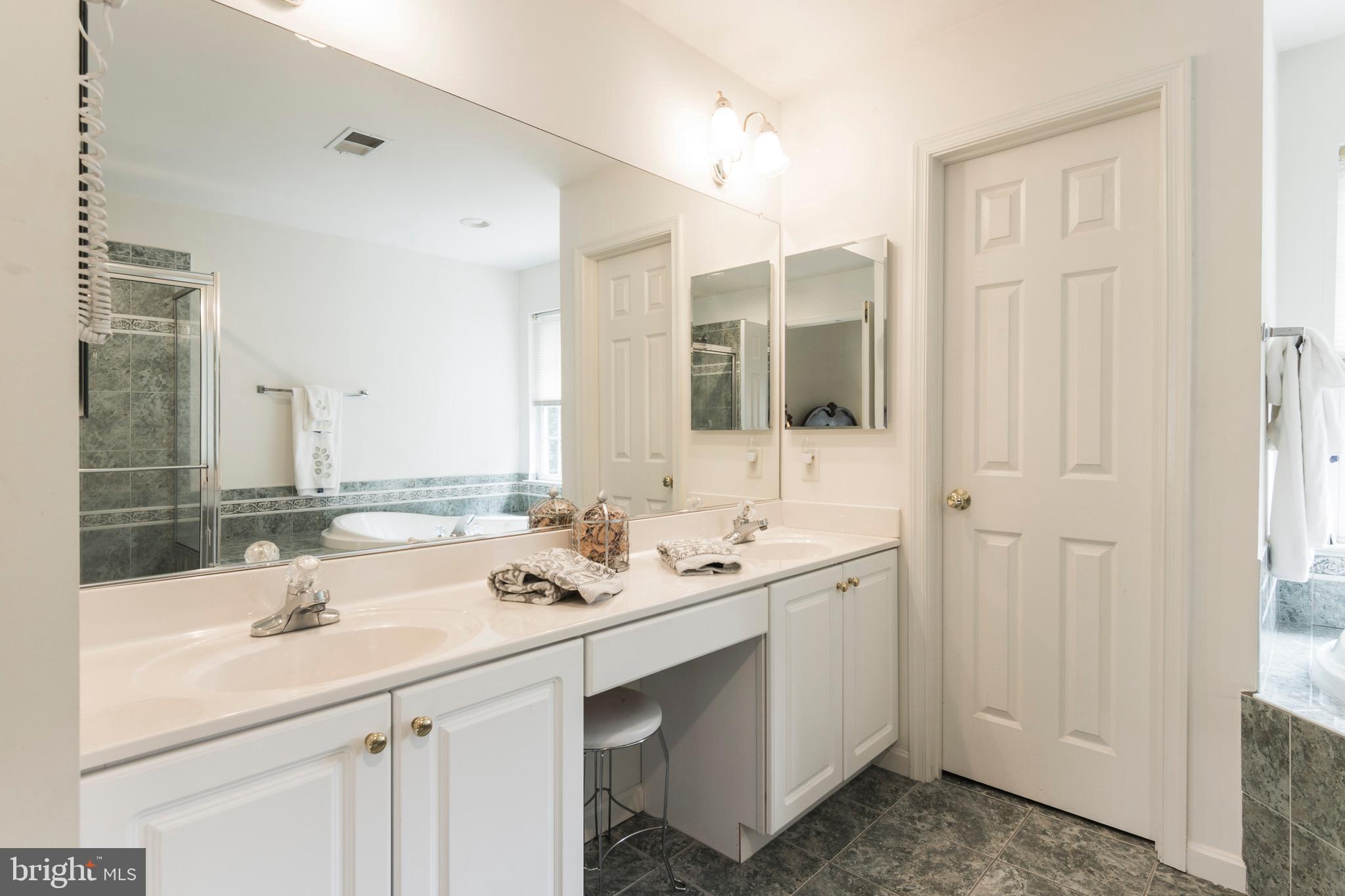 WILLOW CREEK - Residential