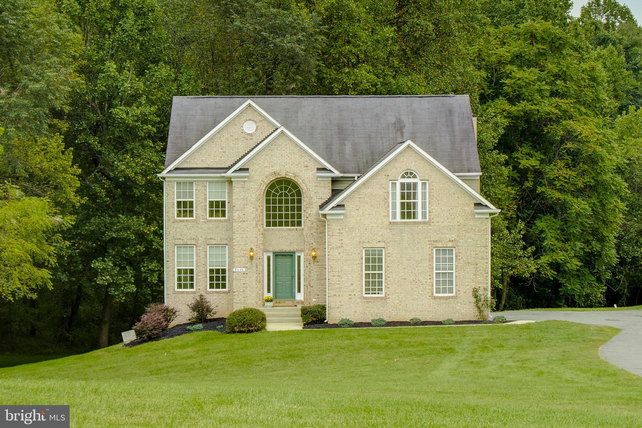 WILLOW CREEK - Residential