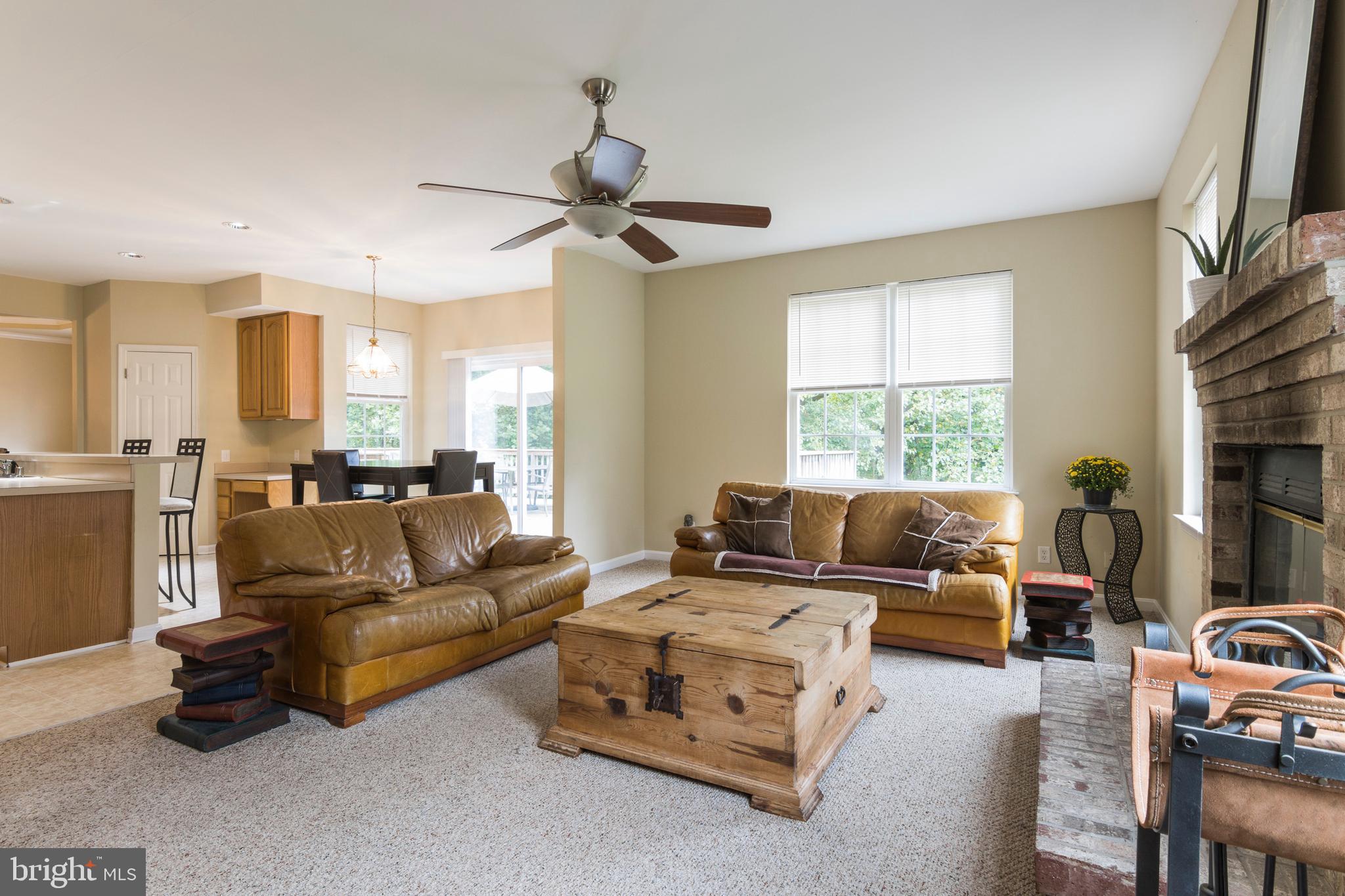 WILLOW CREEK - Residential