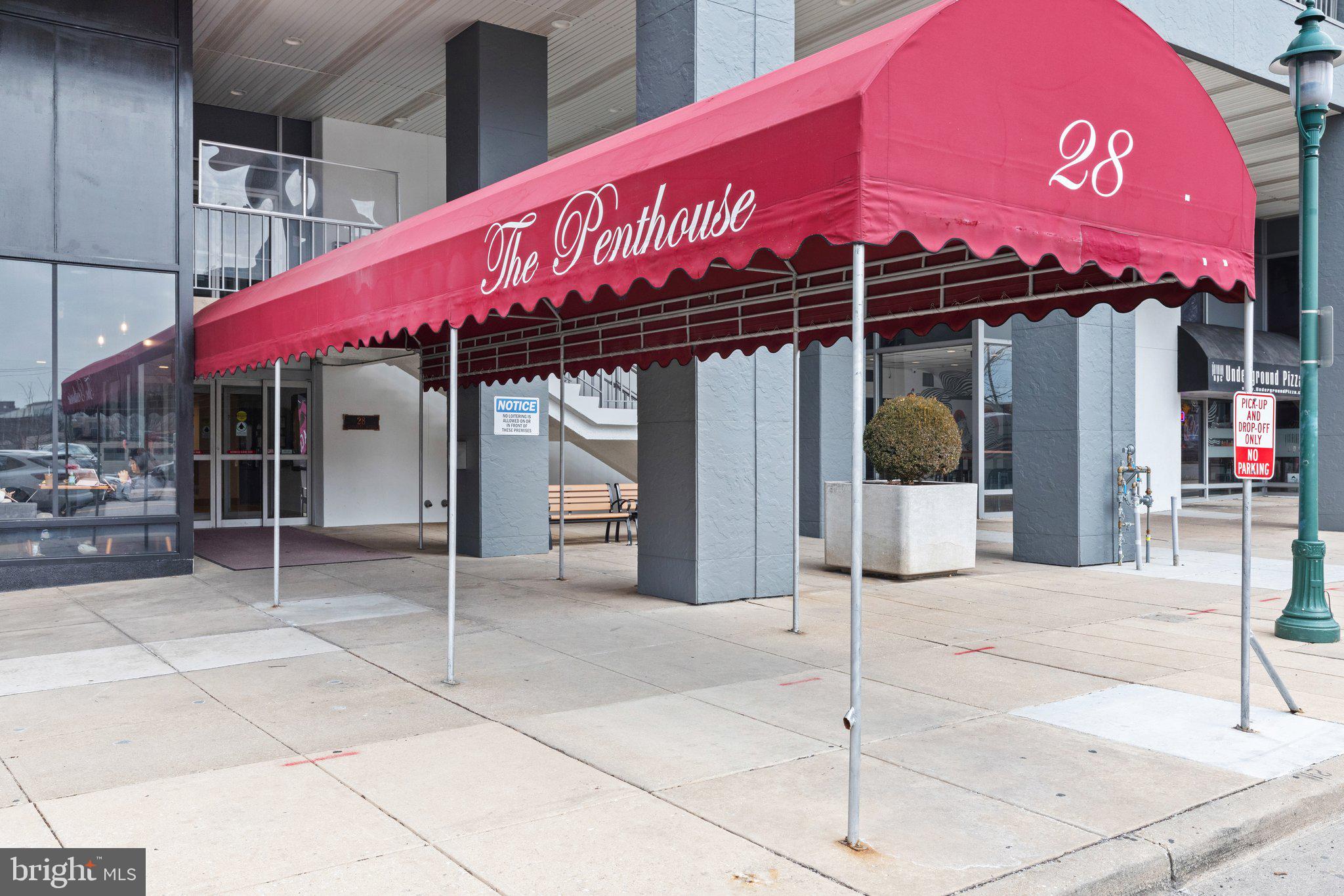 PENTHOUSE CONDOMINIUMS - Residential