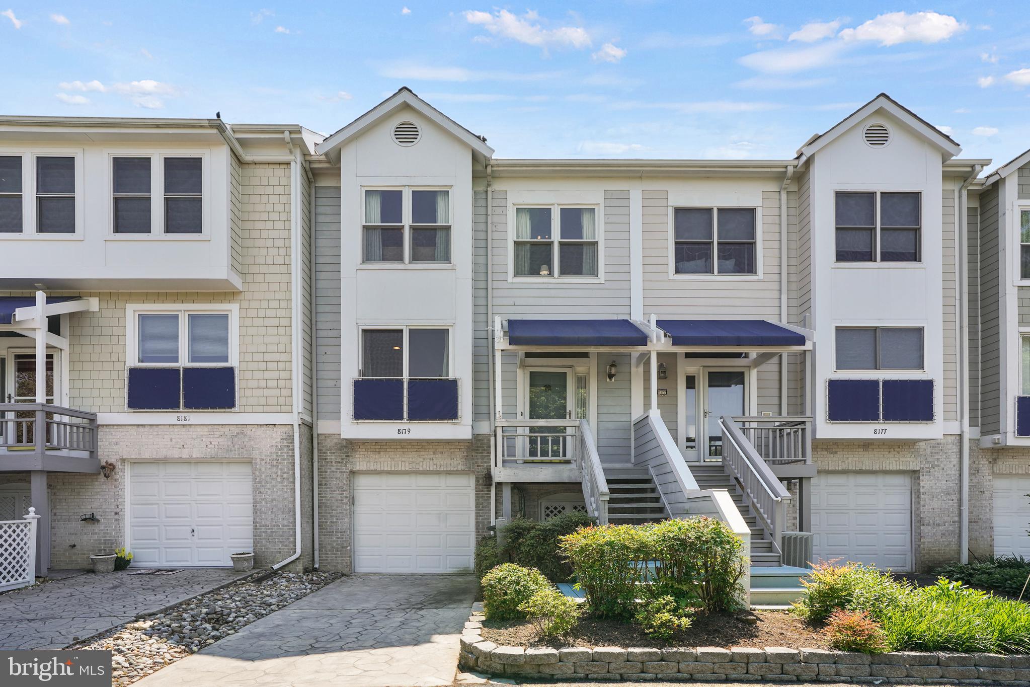 WINDWARD KEY - Residential