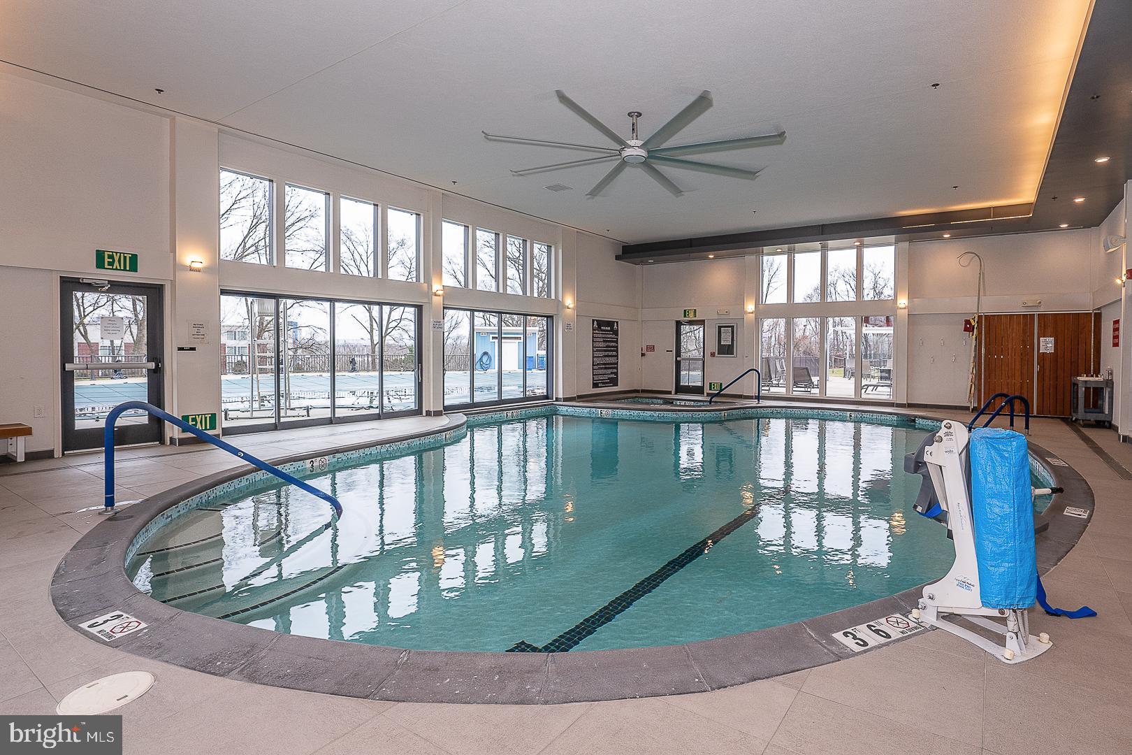 VALLEY FORGE TOWER - Residential