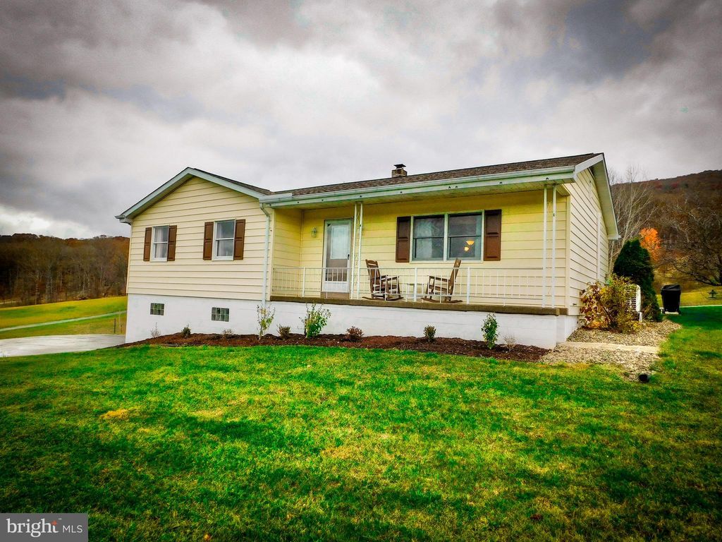 Photo of 195 Swan Road, HOLLIDAYSBURG, PA 16648 (MLS # PABR2015864)