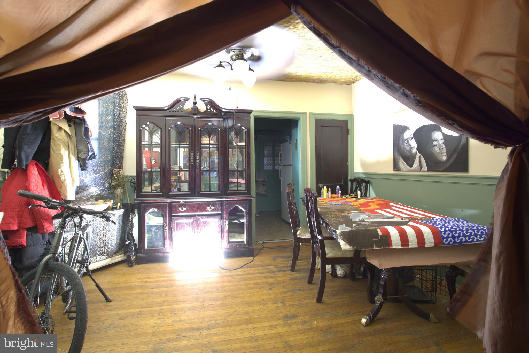 GERMANTOWN (EAST) - Residential