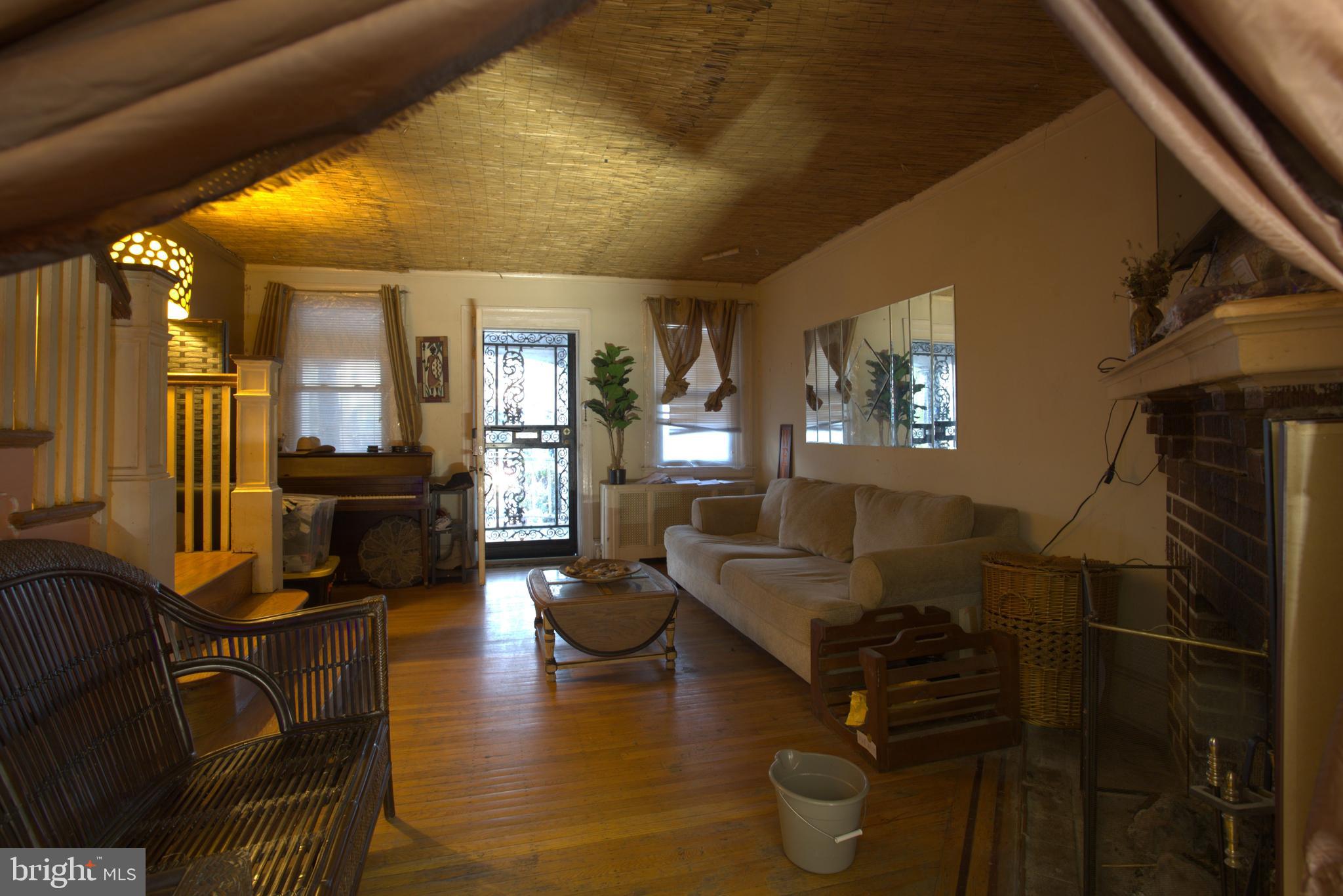 GERMANTOWN (EAST) - Residential