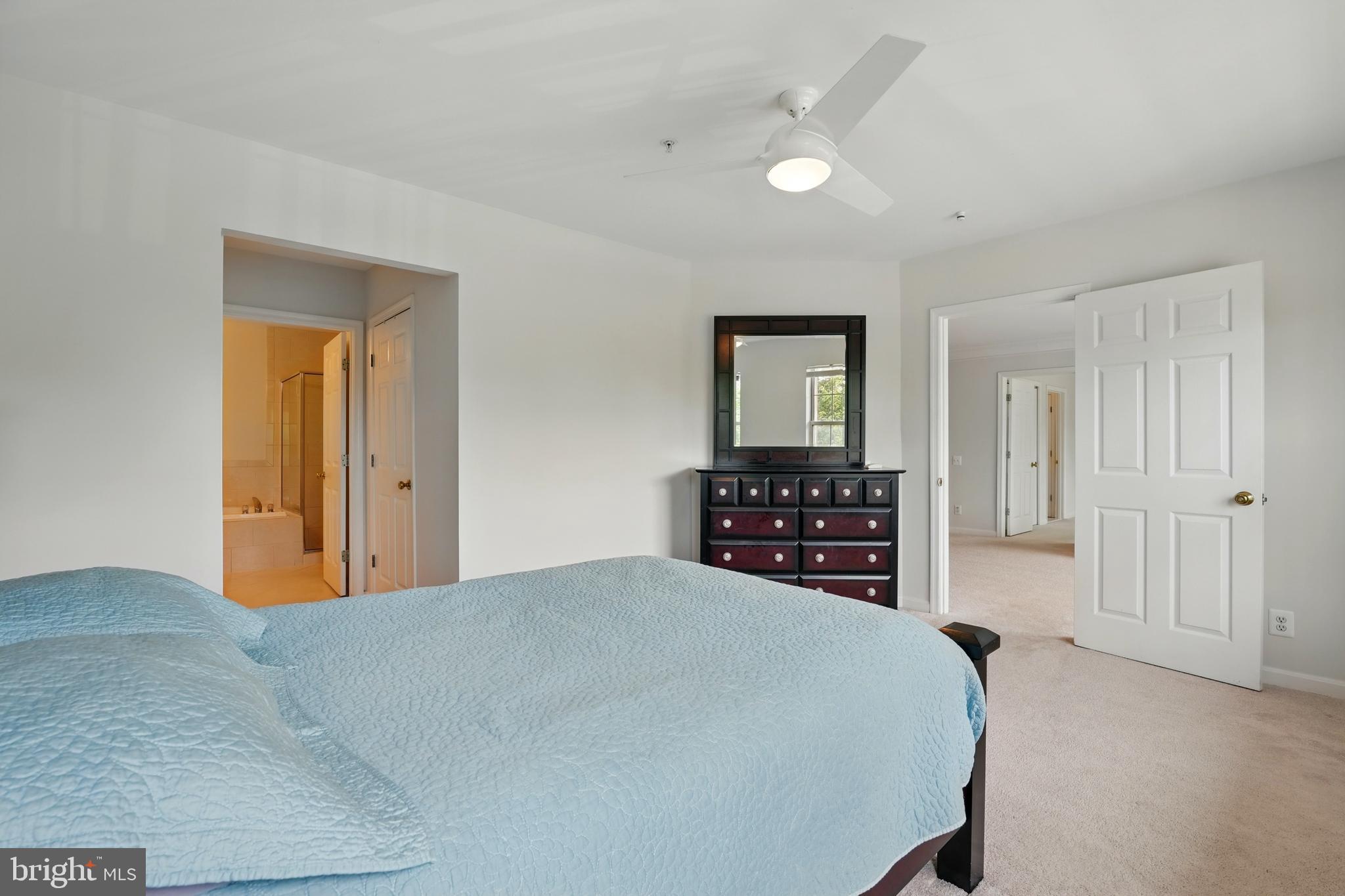 CEDAR LAKES - Residential