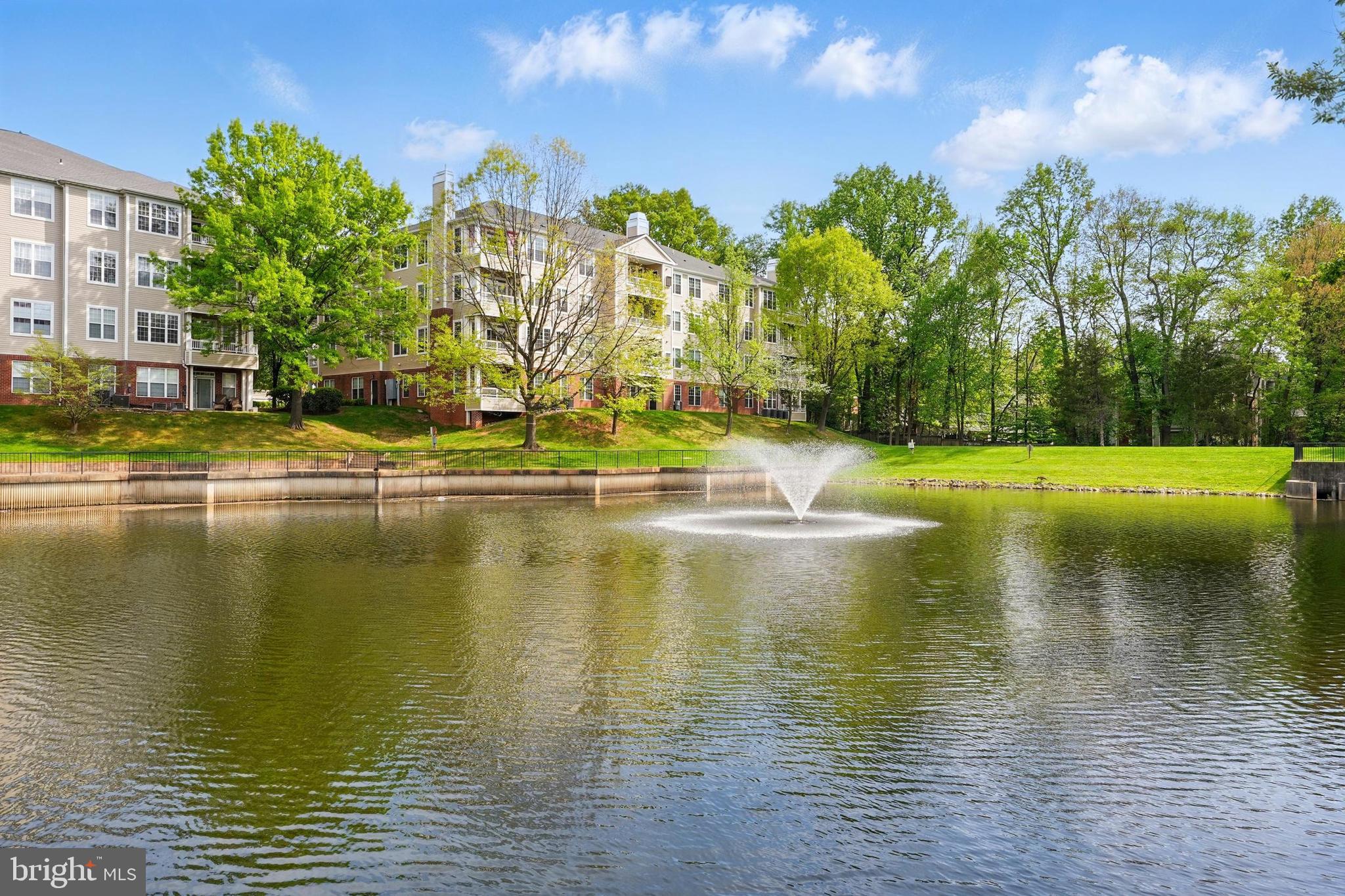 CEDAR LAKES - Residential