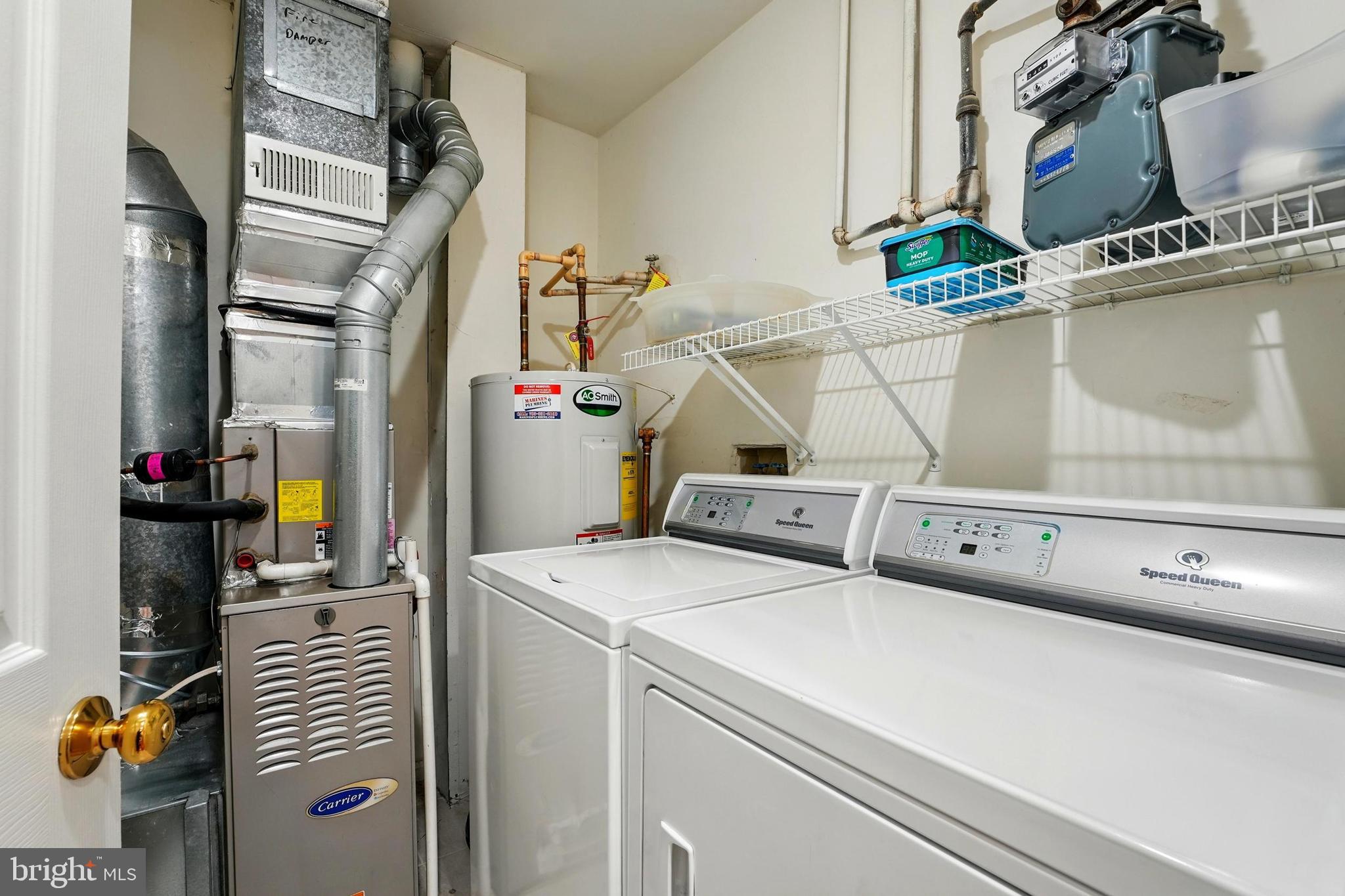 CEDAR LAKES - Residential