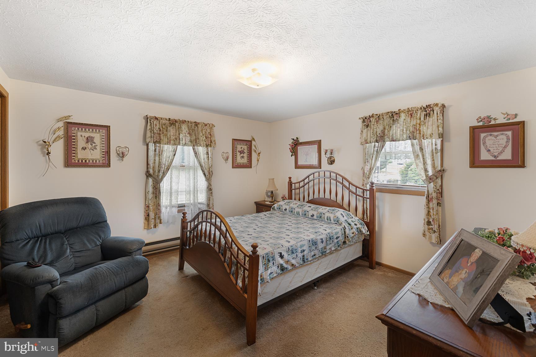 HOPE VALLEY - Residential