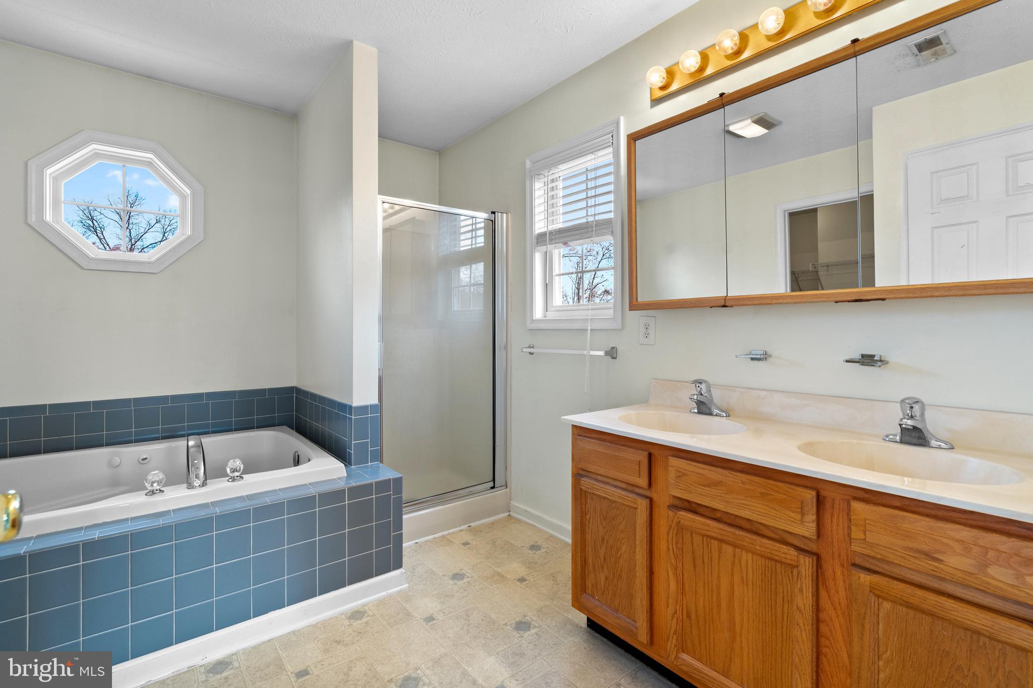 WOODBRIDGE - Residential