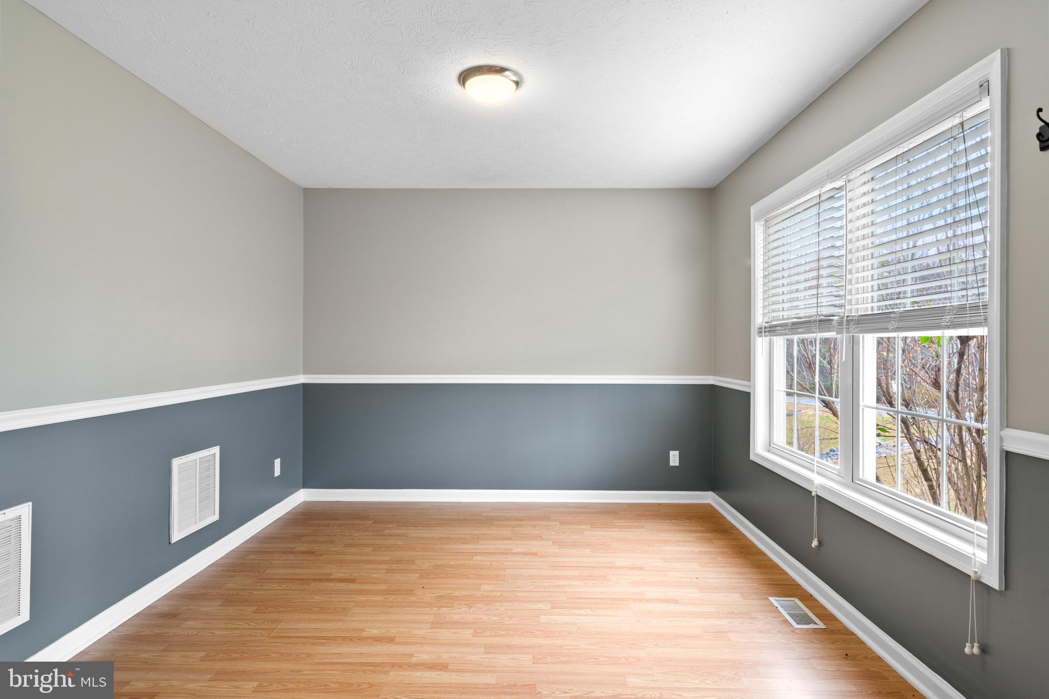 WOODBRIDGE - Residential