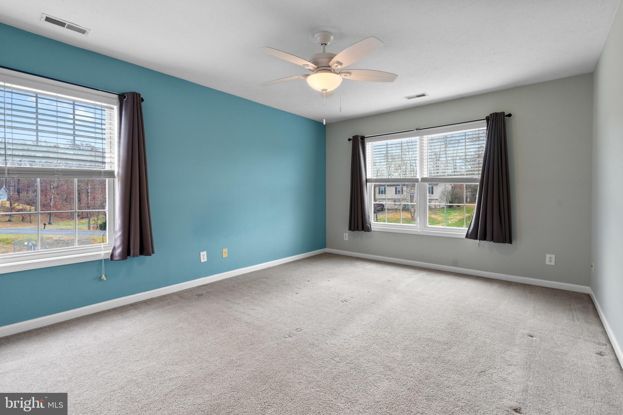 WOODBRIDGE - Residential