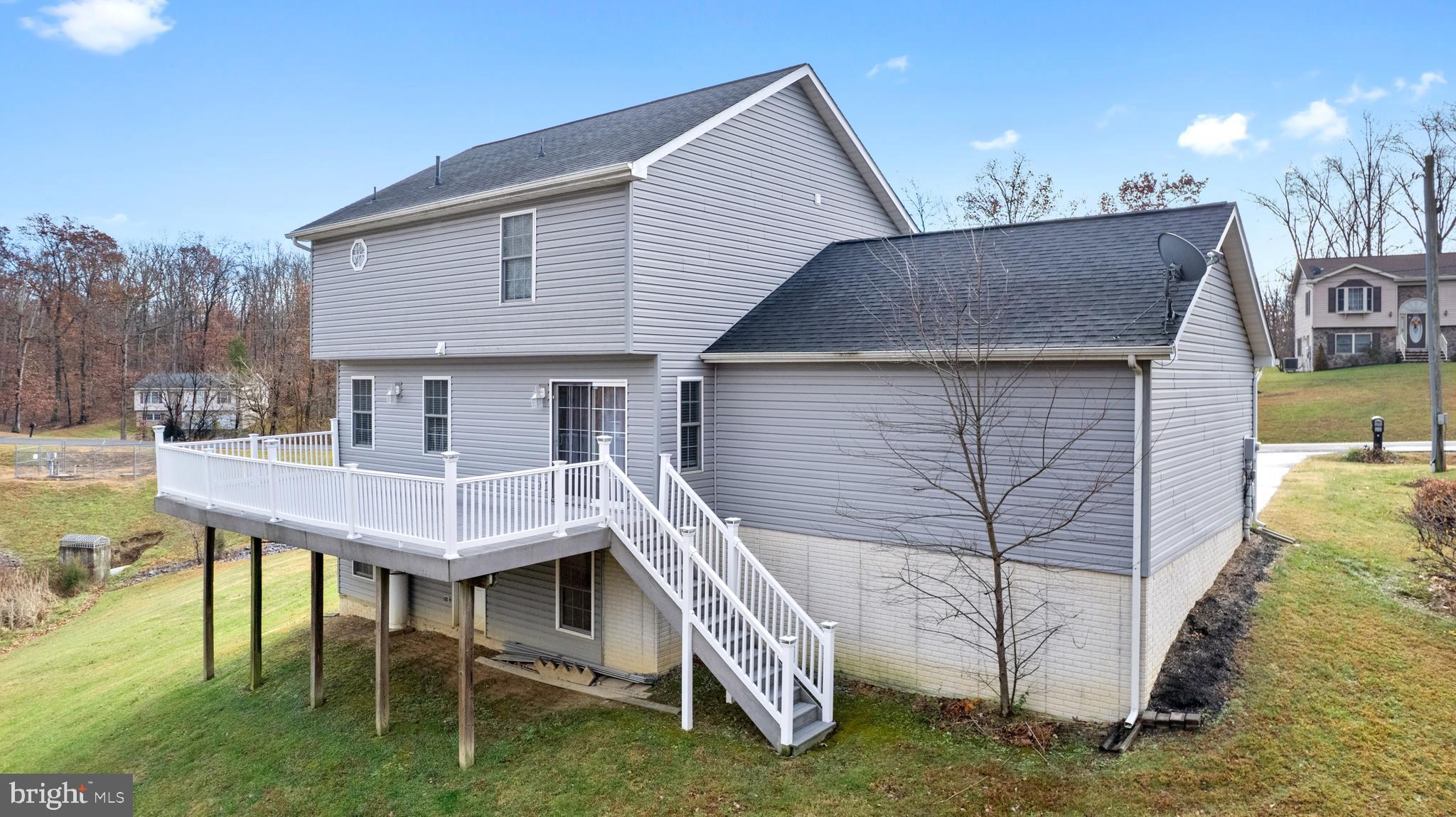 WOODBRIDGE - Residential