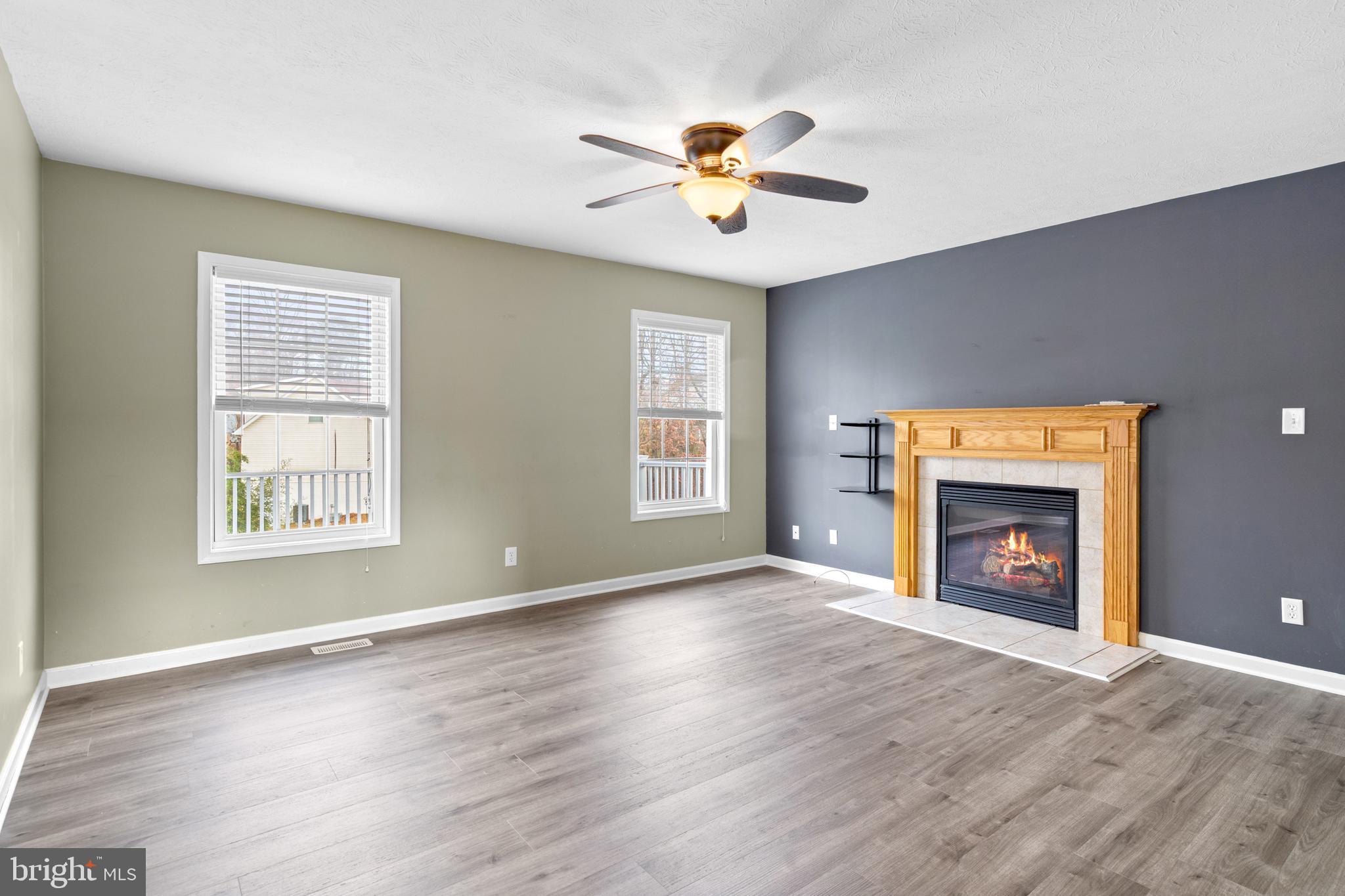 WOODBRIDGE - Residential