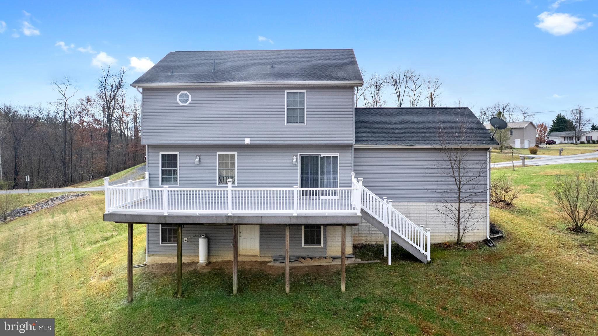 WOODBRIDGE - Residential