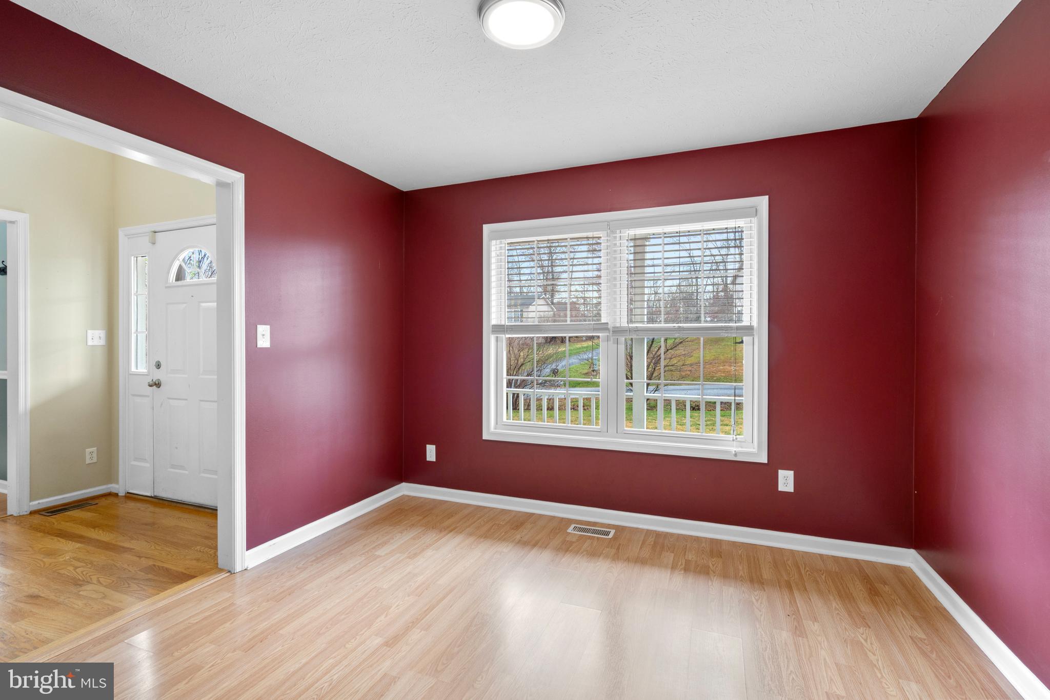 WOODBRIDGE - Residential