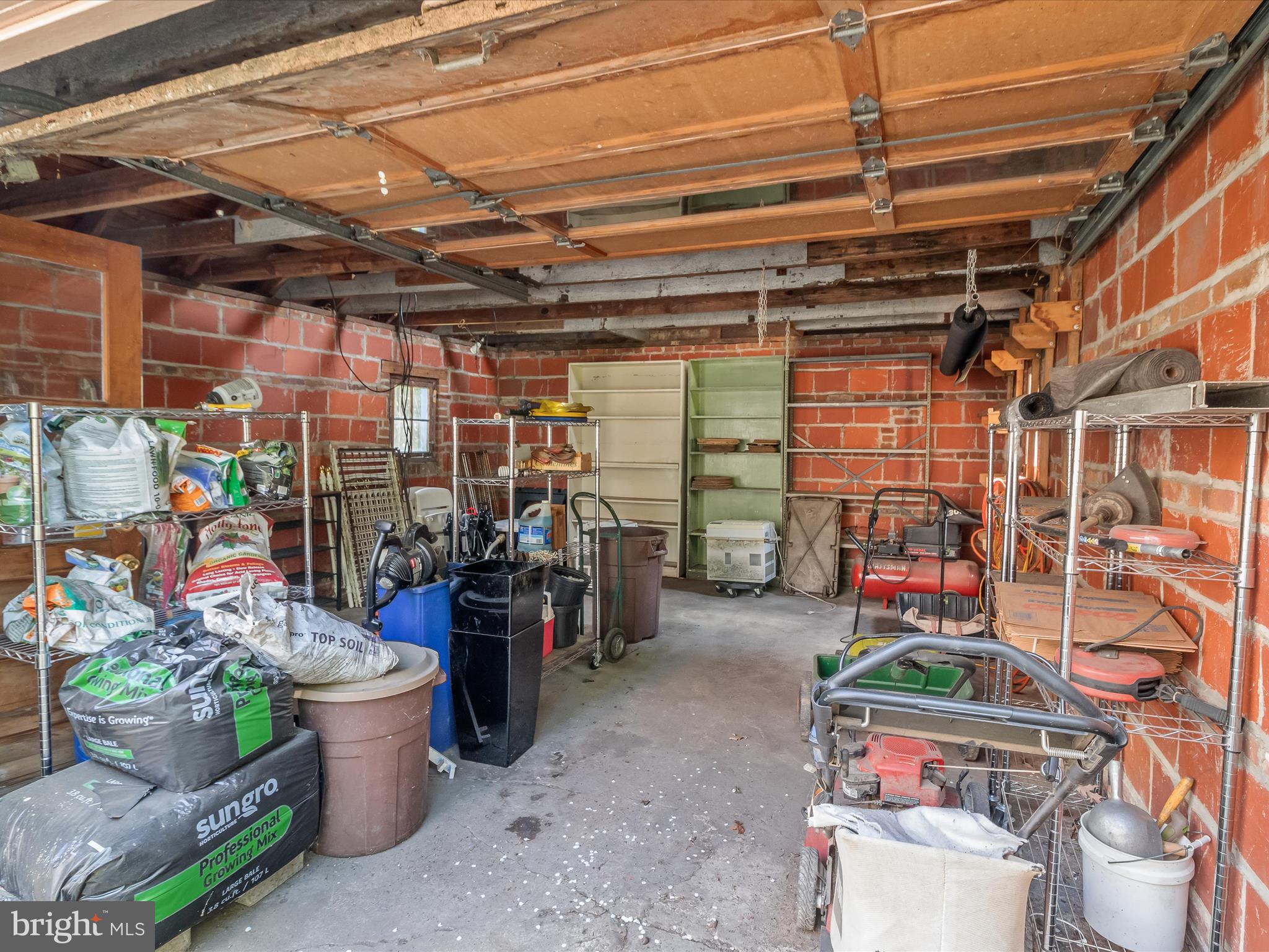 COLLEGE PARK A - Residential