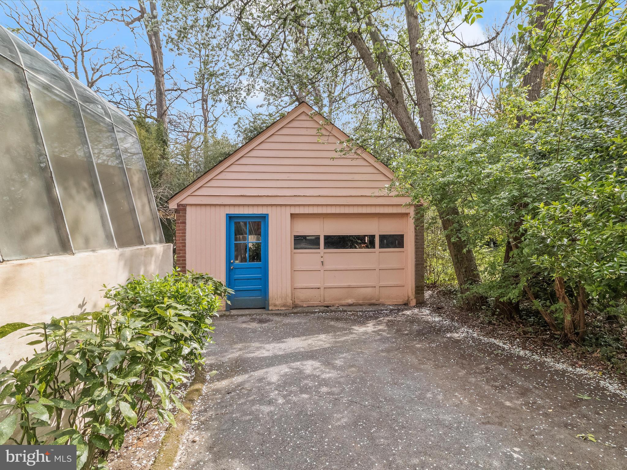 COLLEGE PARK A - Residential