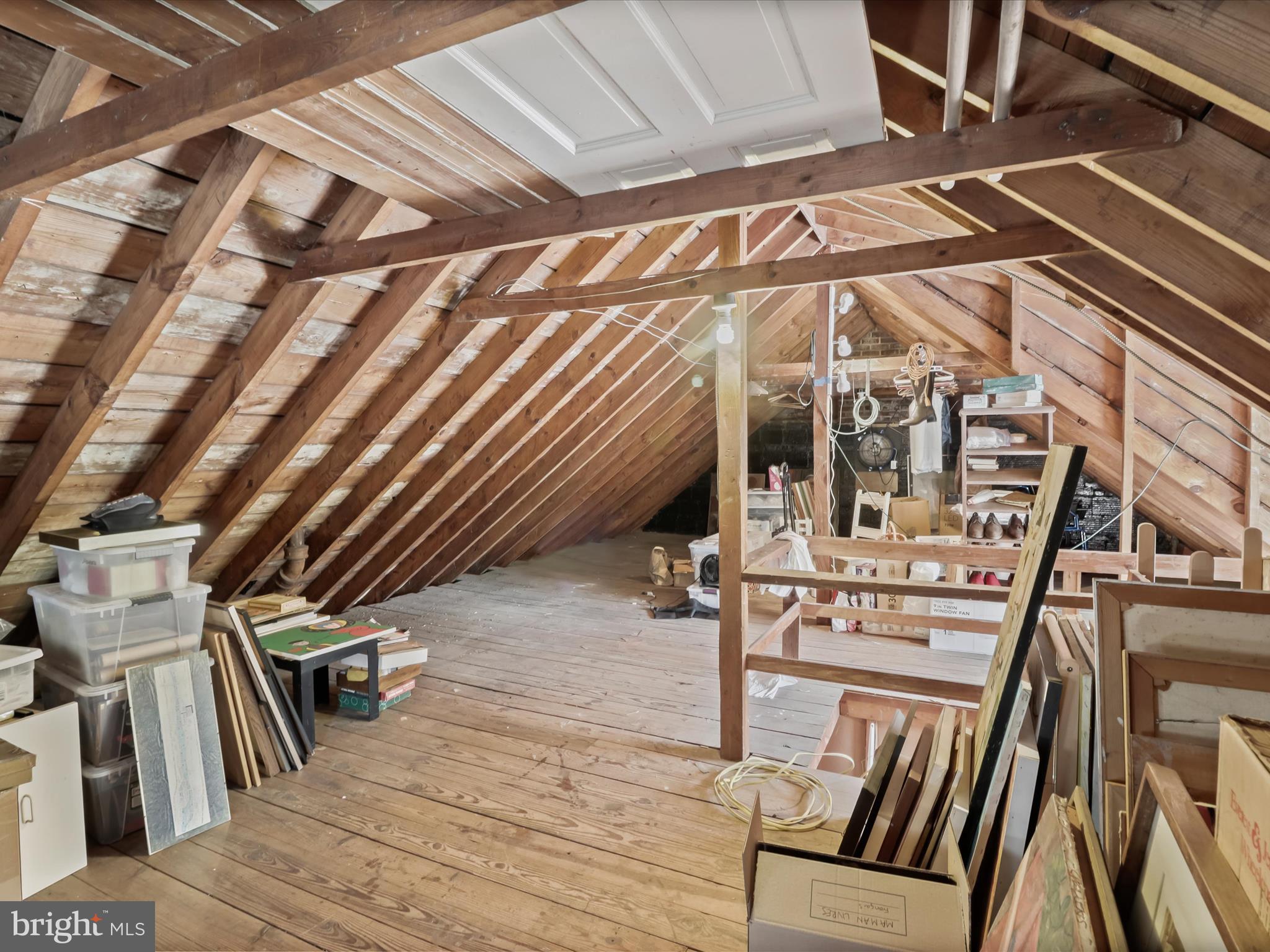 COLLEGE PARK A - Residential