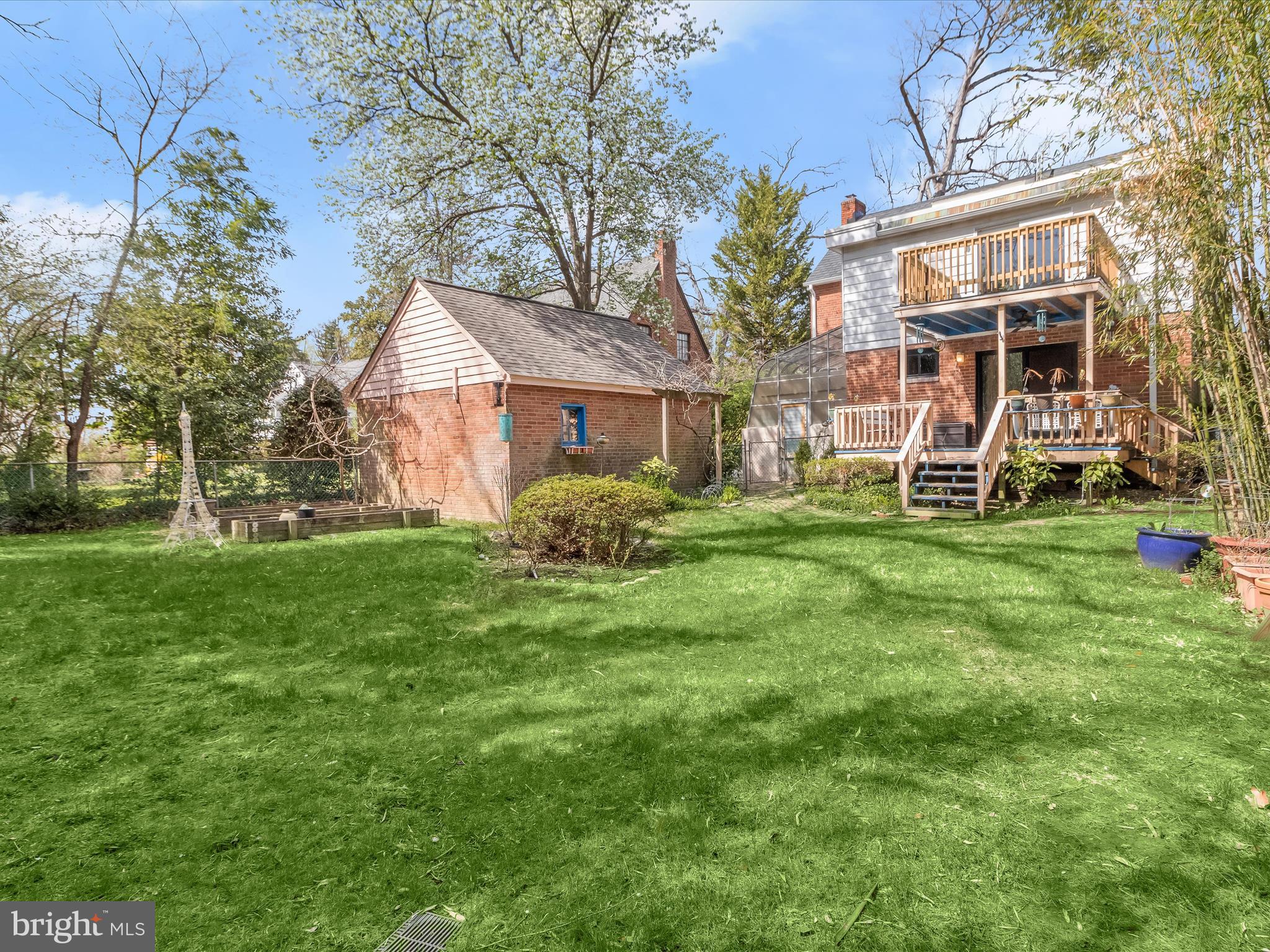 COLLEGE PARK A - Residential