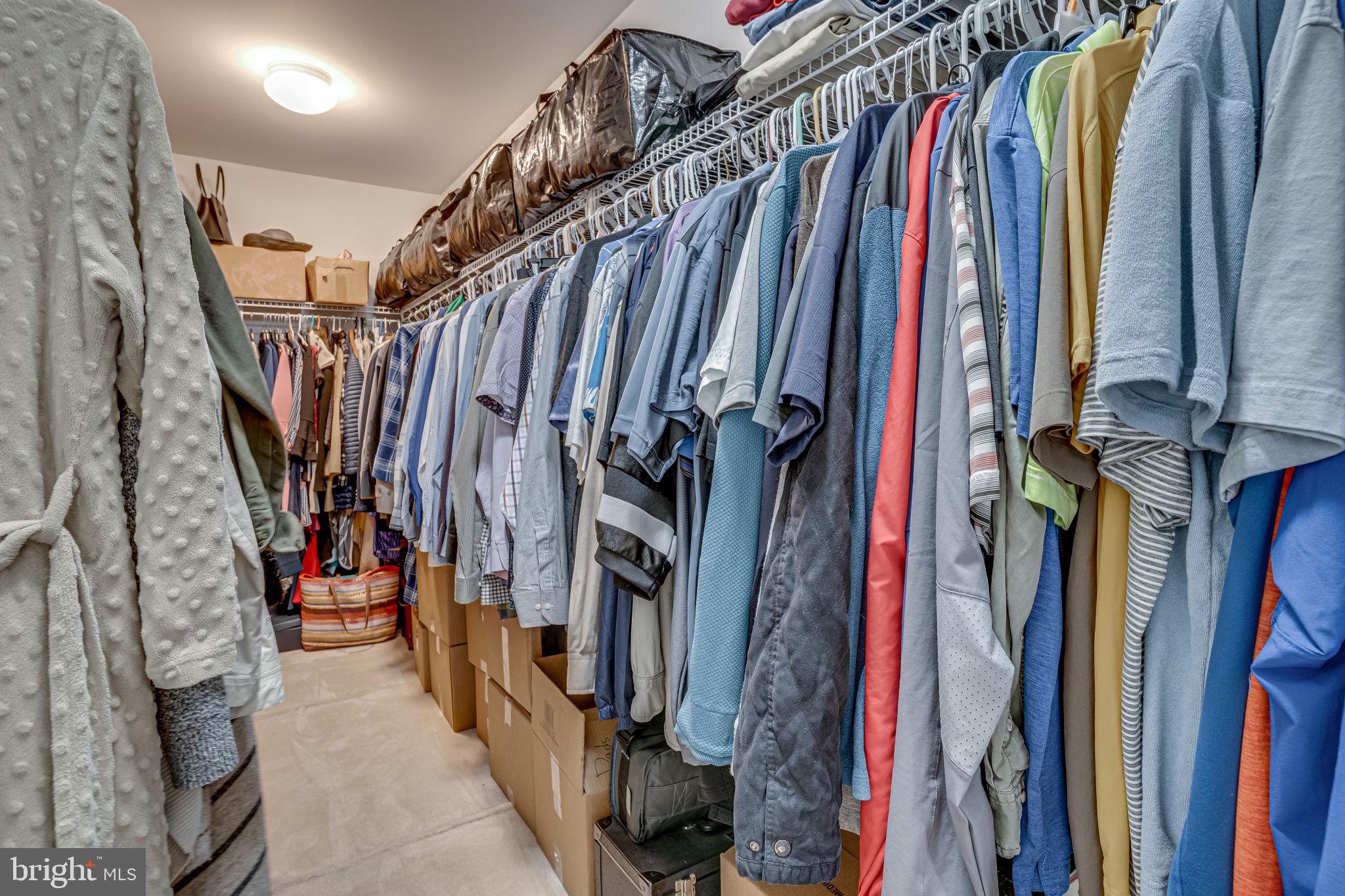 CASTLETON - Residential