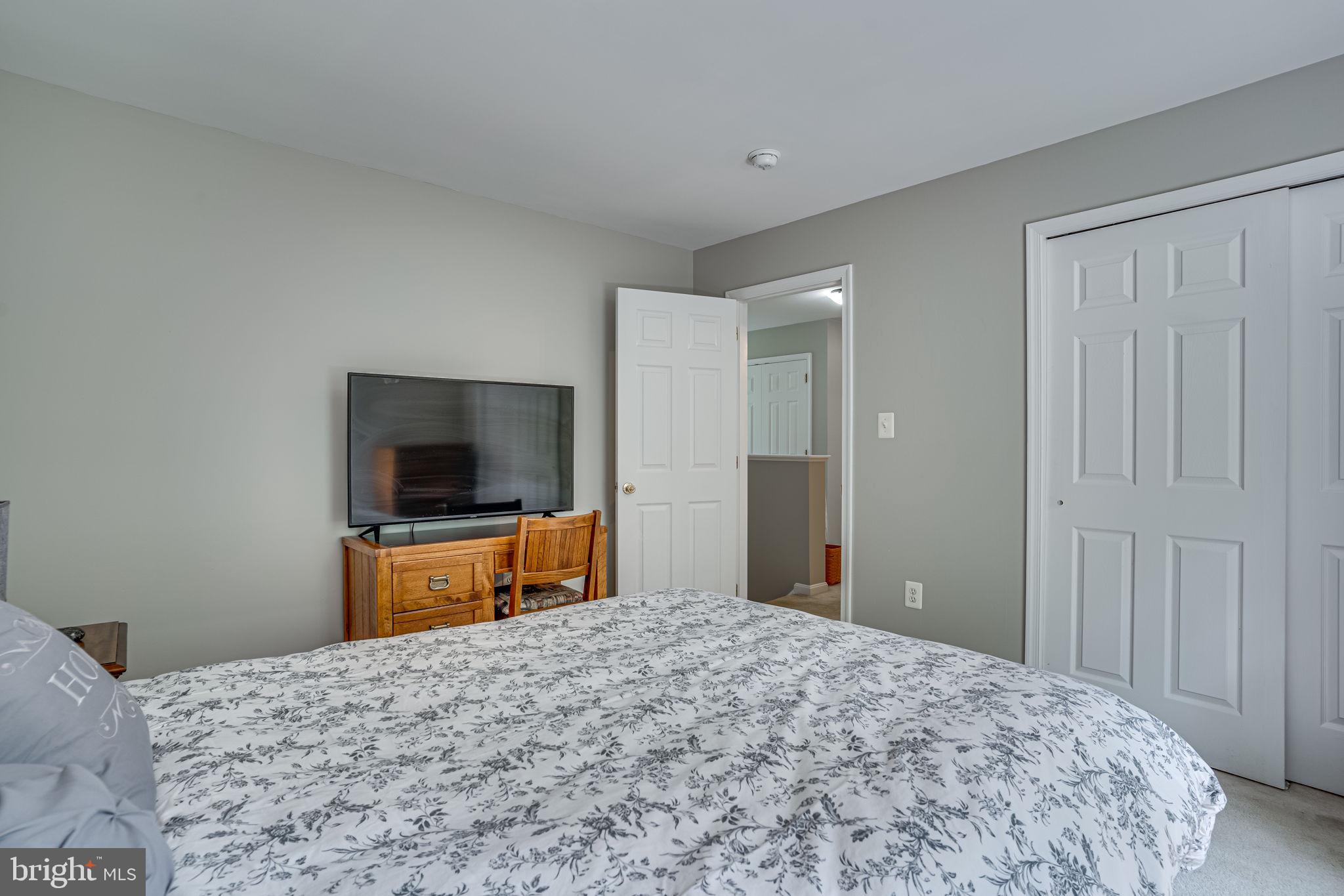 CASTLETON - Residential