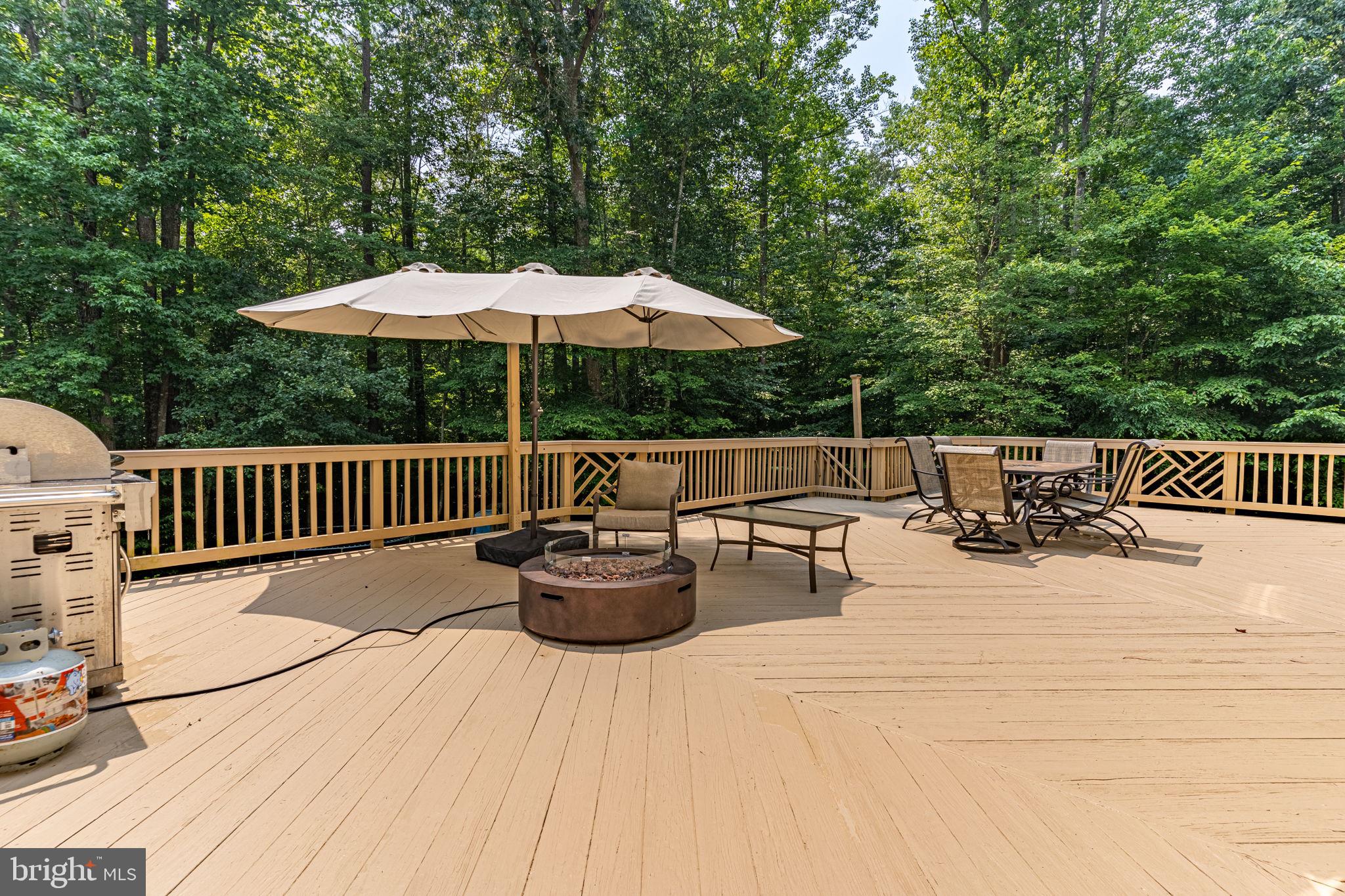 CASTLETON - Residential