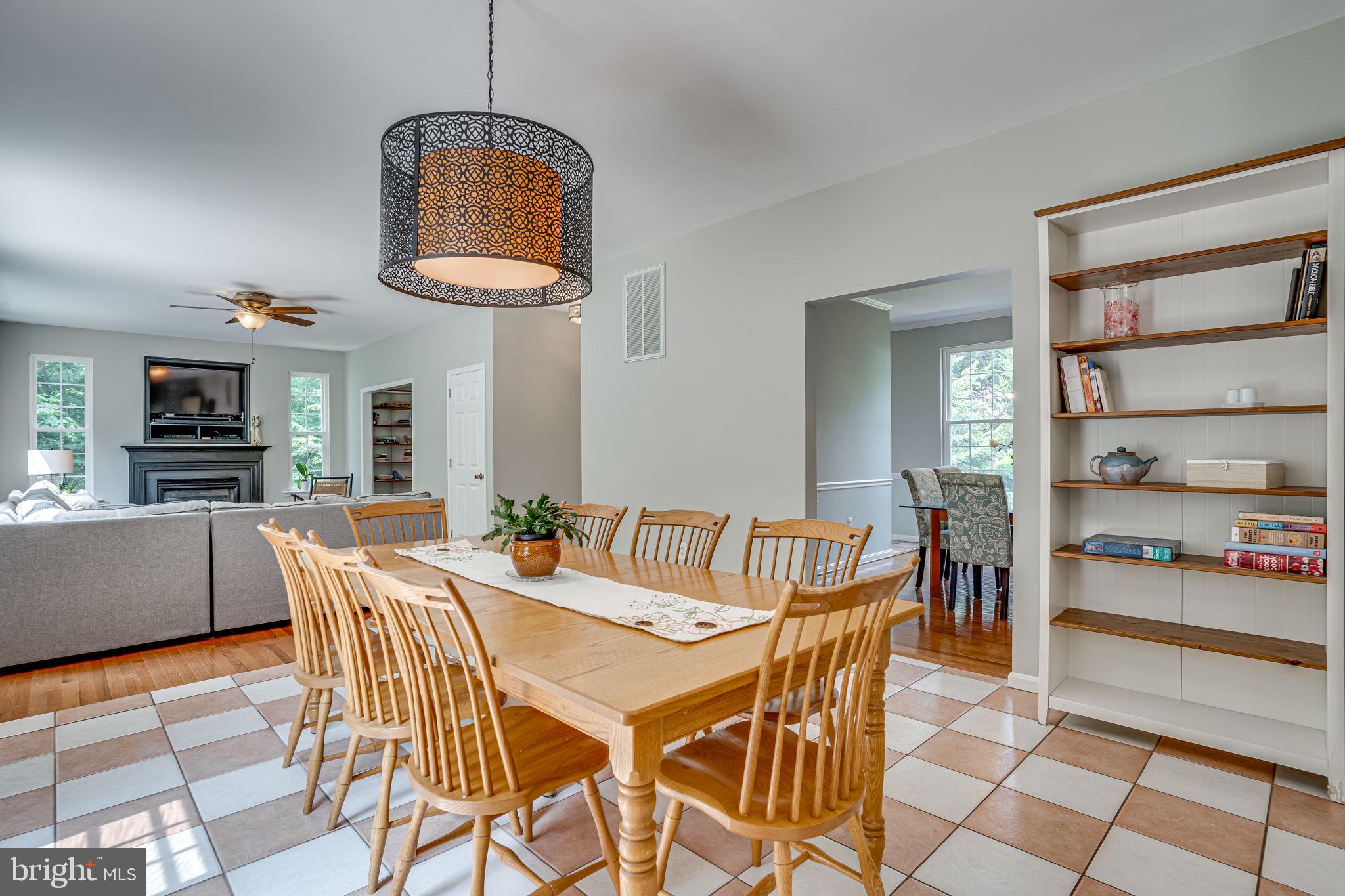 CASTLETON - Residential